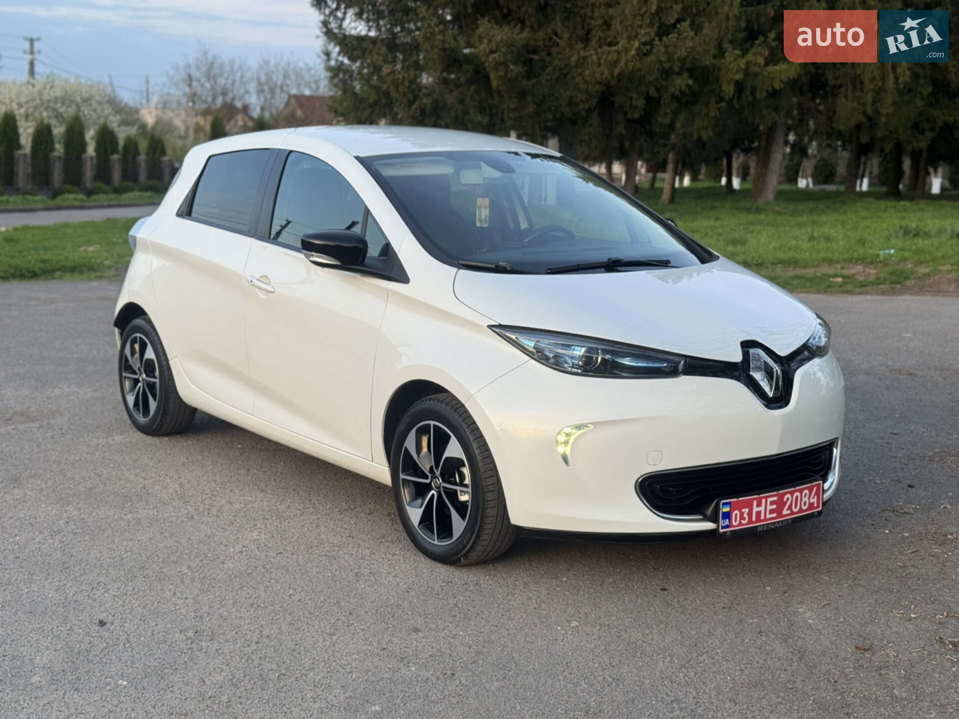 RENAULT ZOE 2019