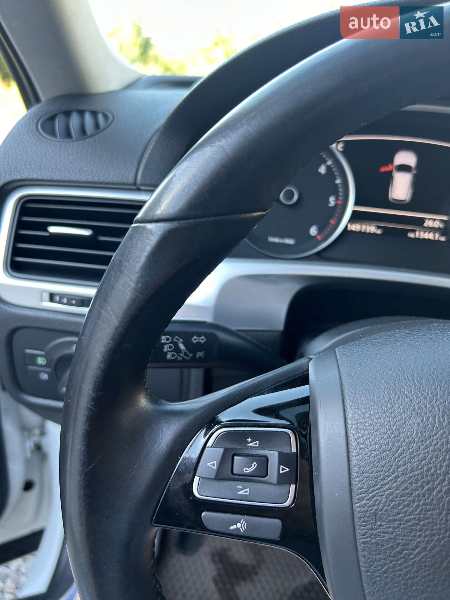 VOLKSWAGEN TOUAREG 2014
