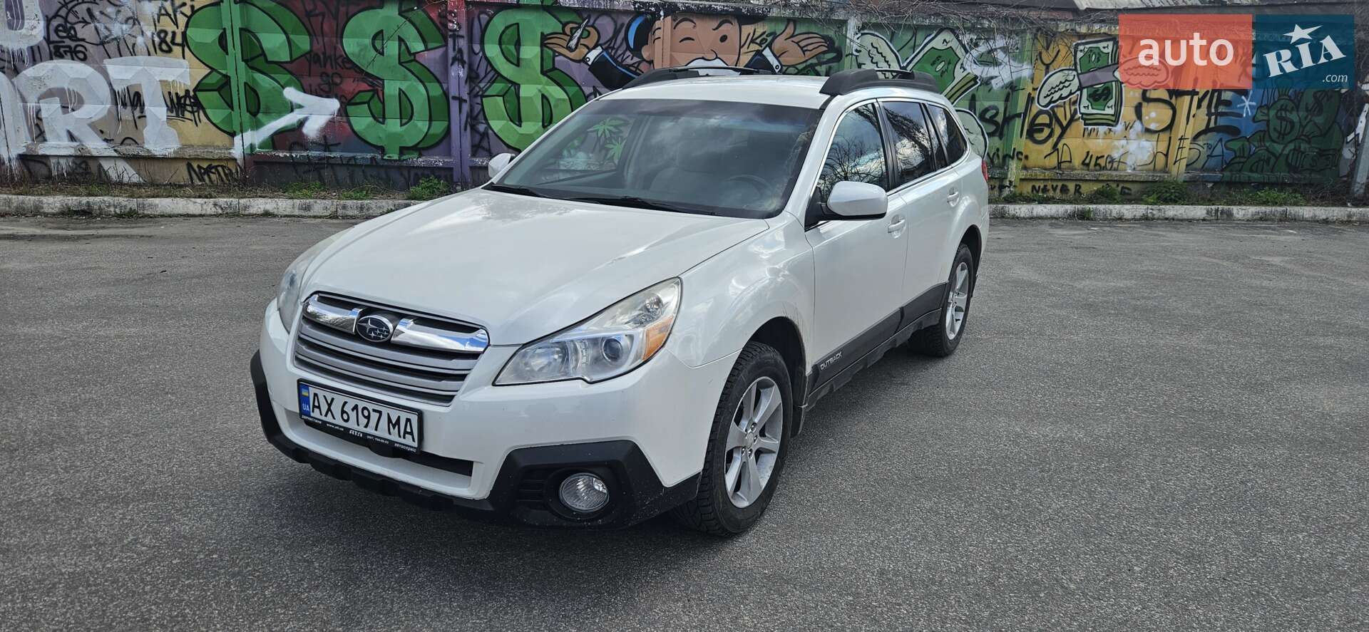 SUBARU OUTBACK 2014