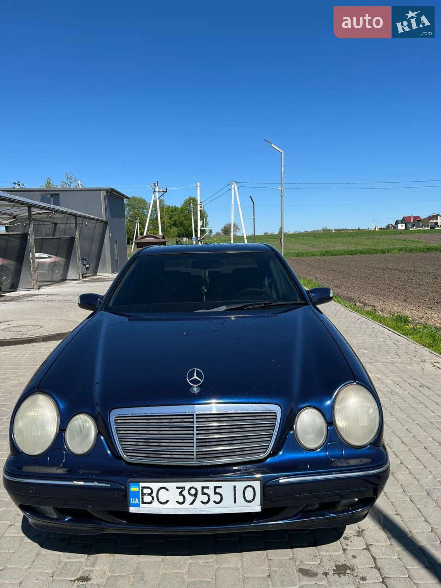 MERCEDES-BENZ E 240 2001