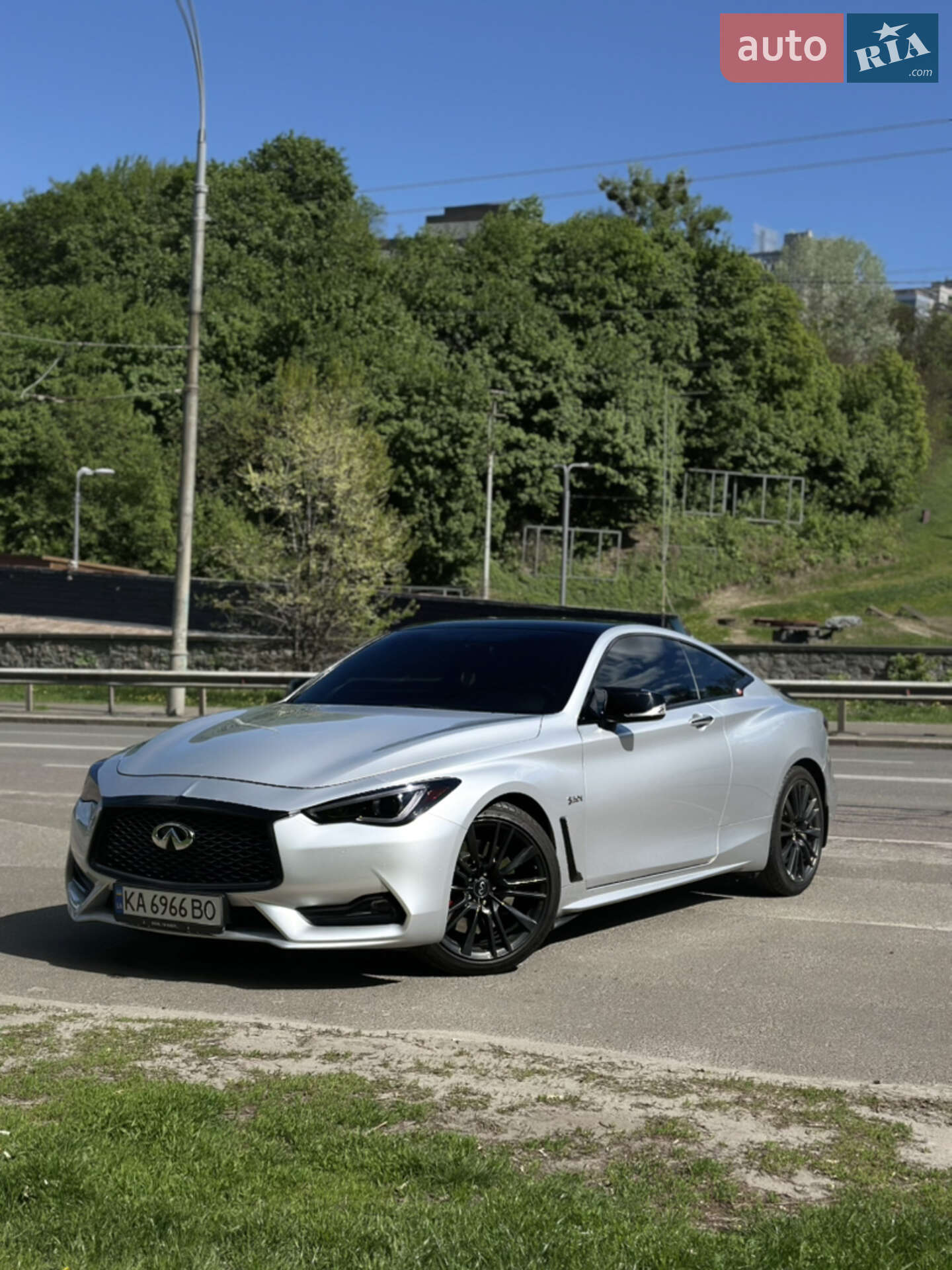 INFINITI Q60 2016