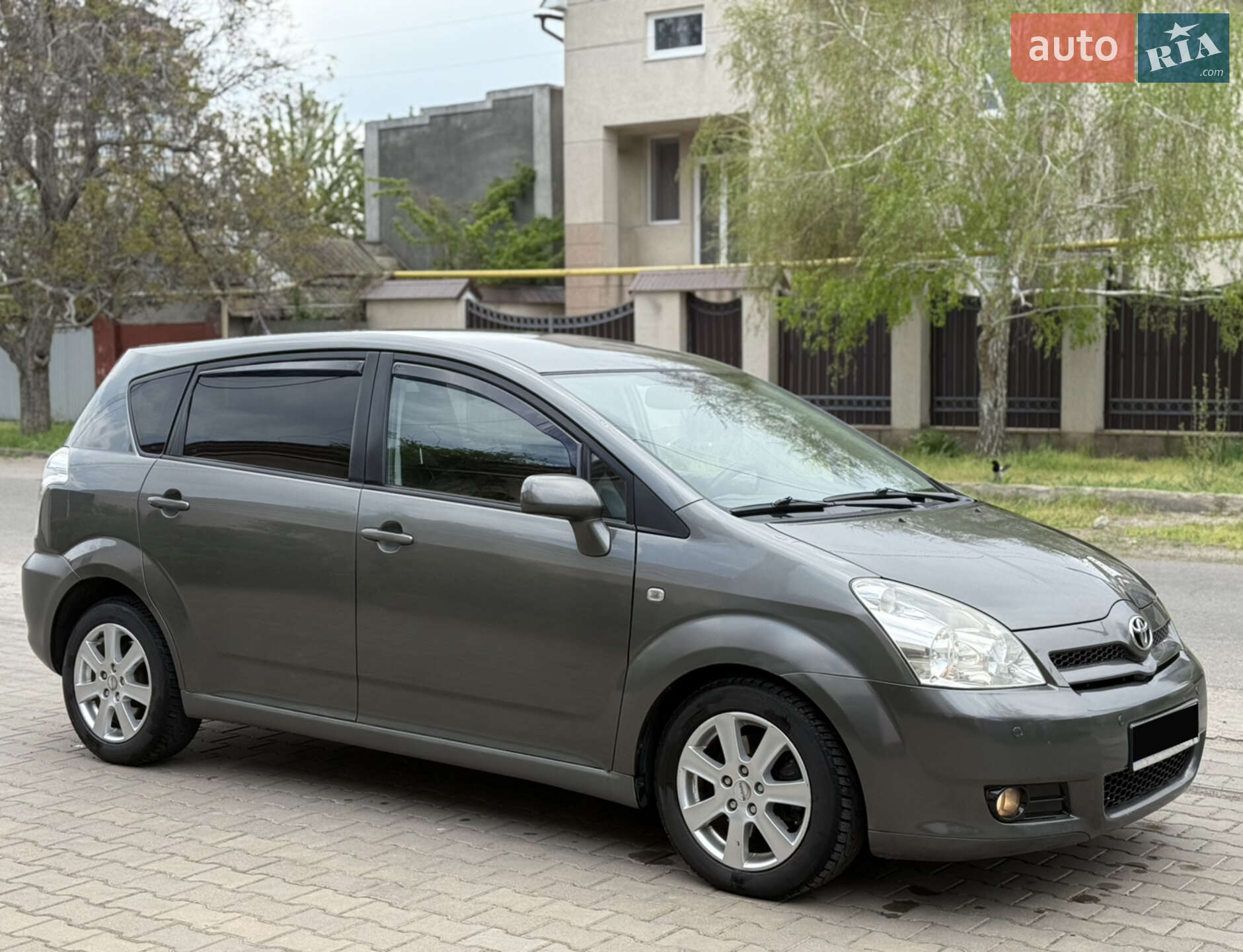 TOYOTA COROLLA VERSO 2006