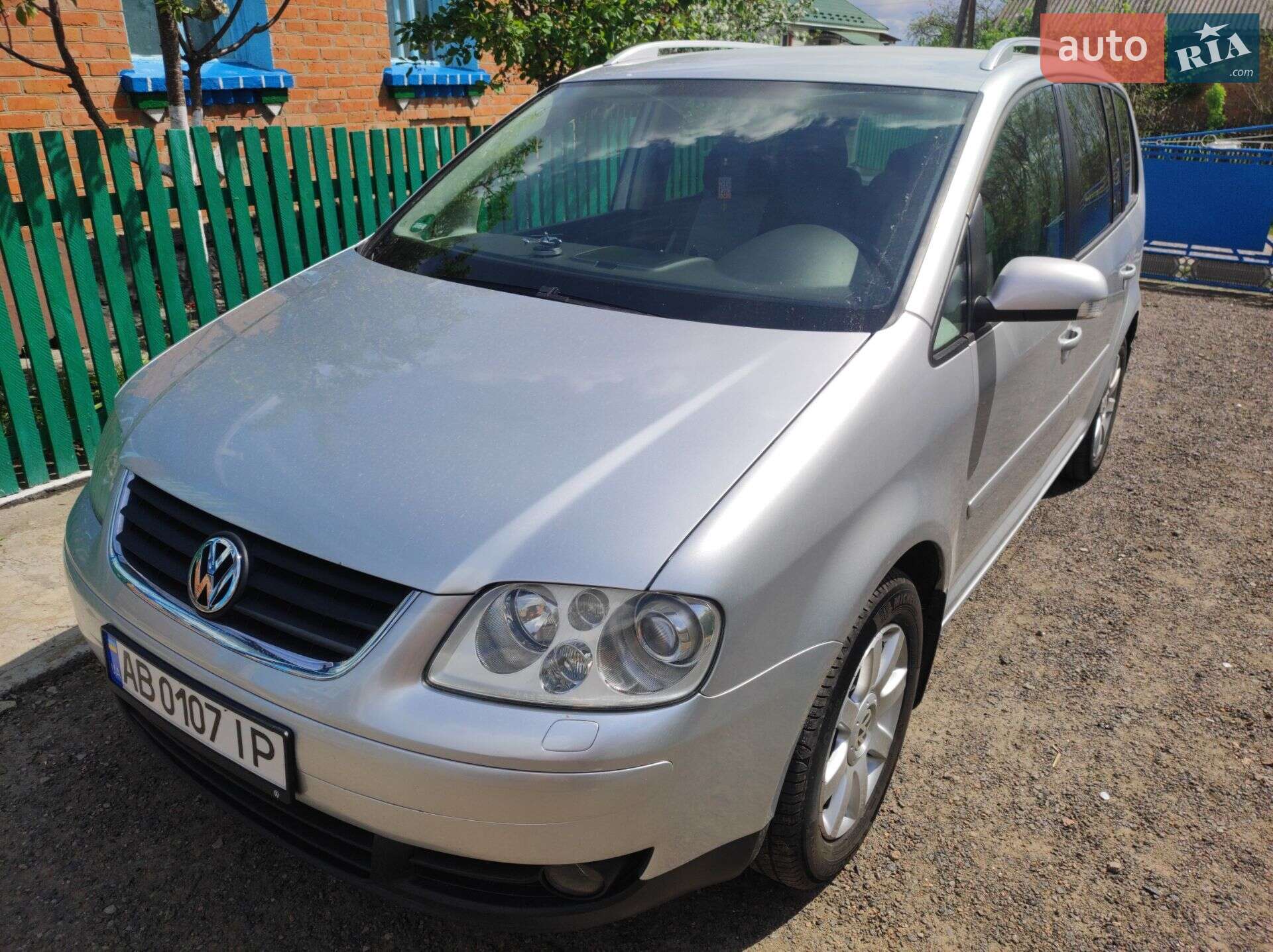 VOLKSWAGEN TOURAN 2006