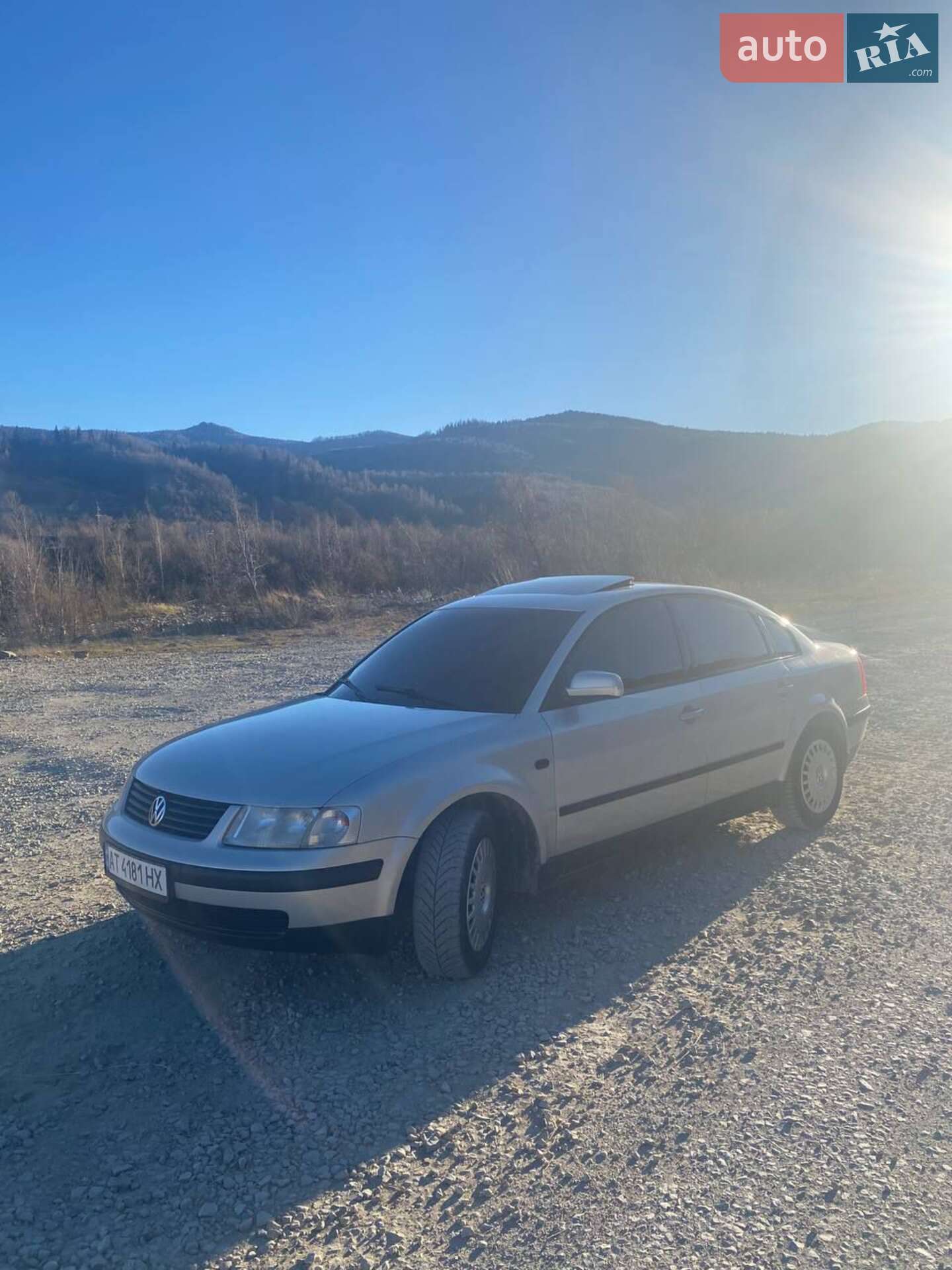 VOLKSWAGEN PASSAT 1999
