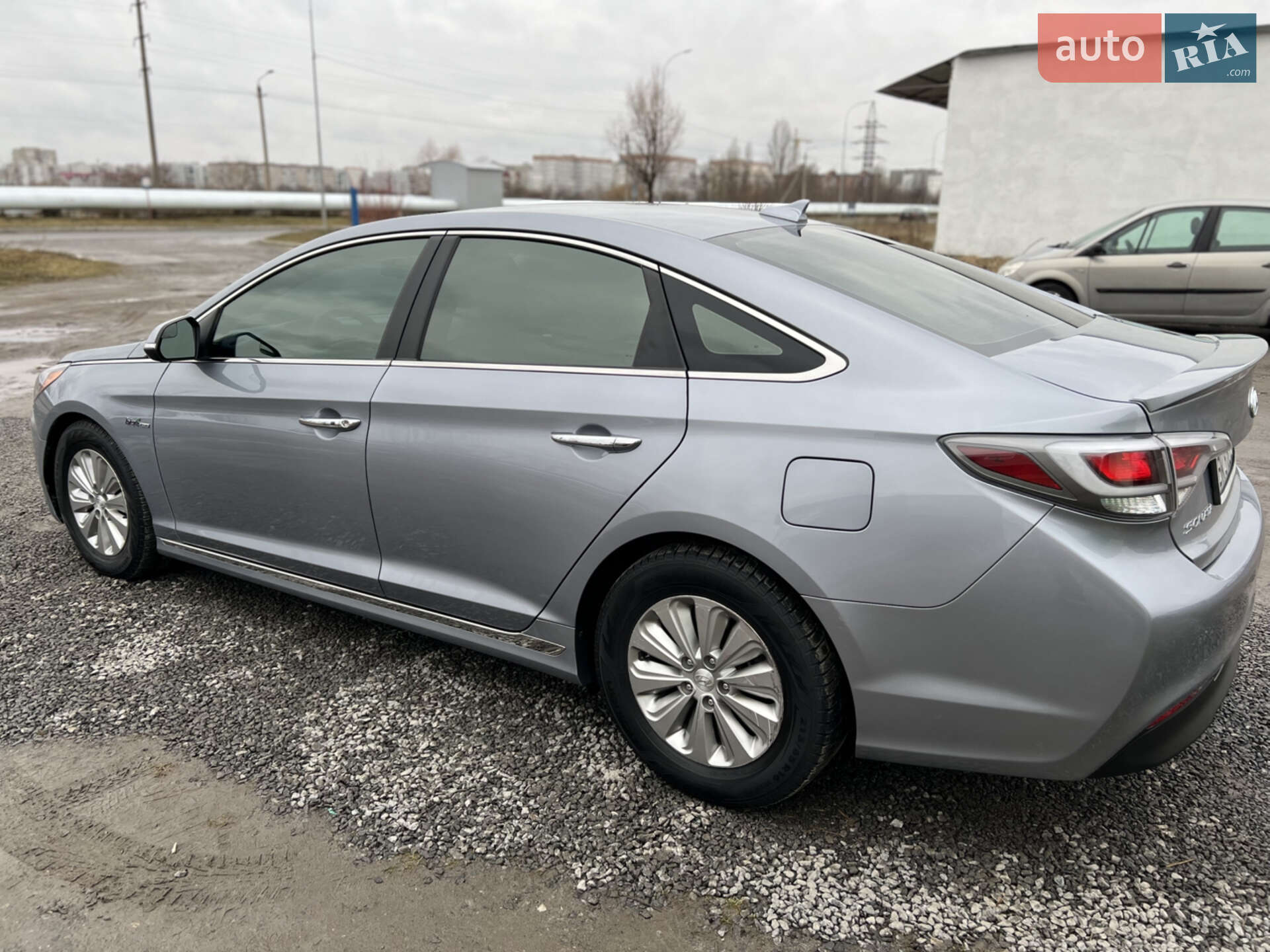 Головне фото звіту автомобіля HYUNDAI SONATA 2016
