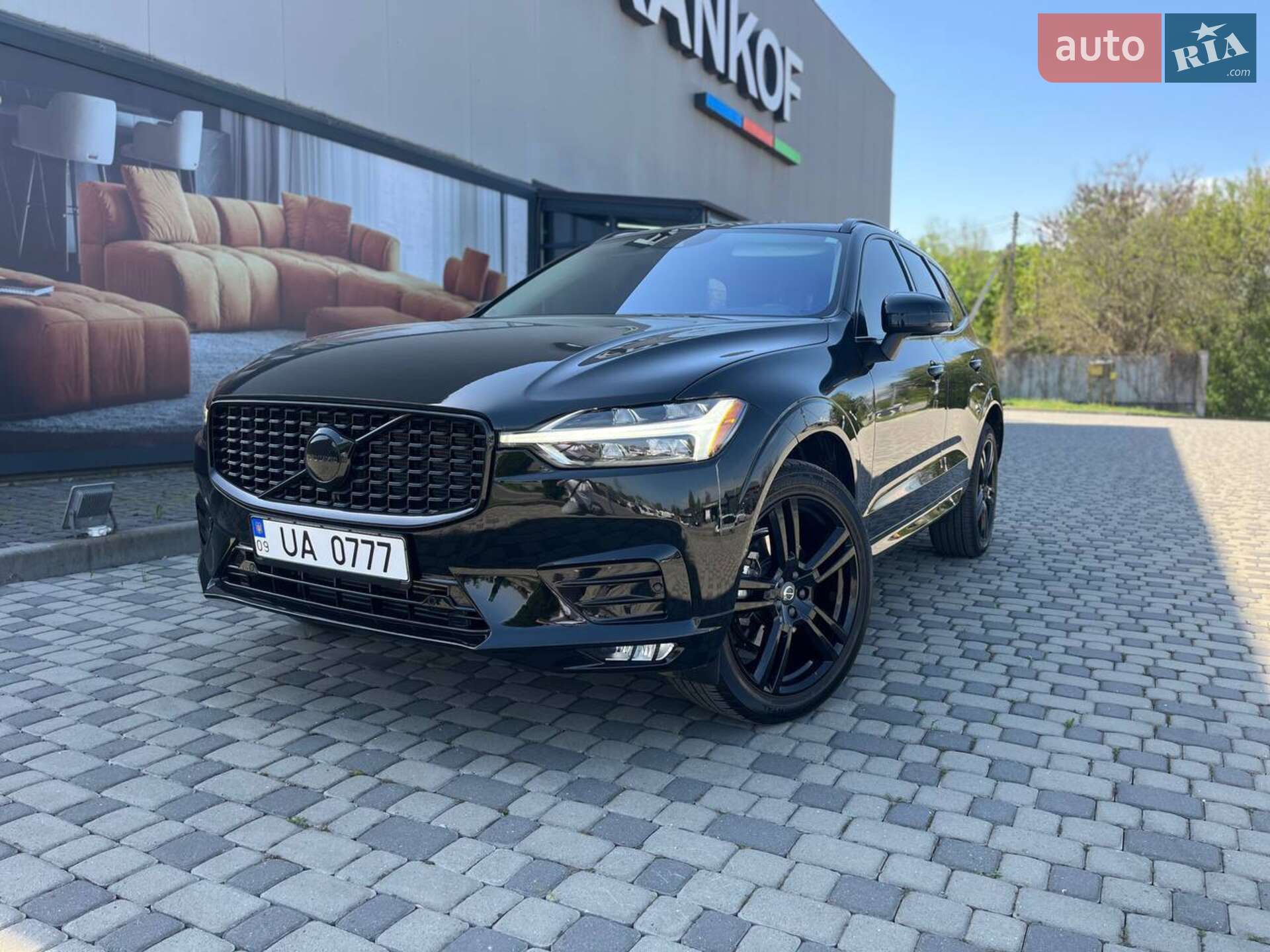 VOLVO XC60 2020