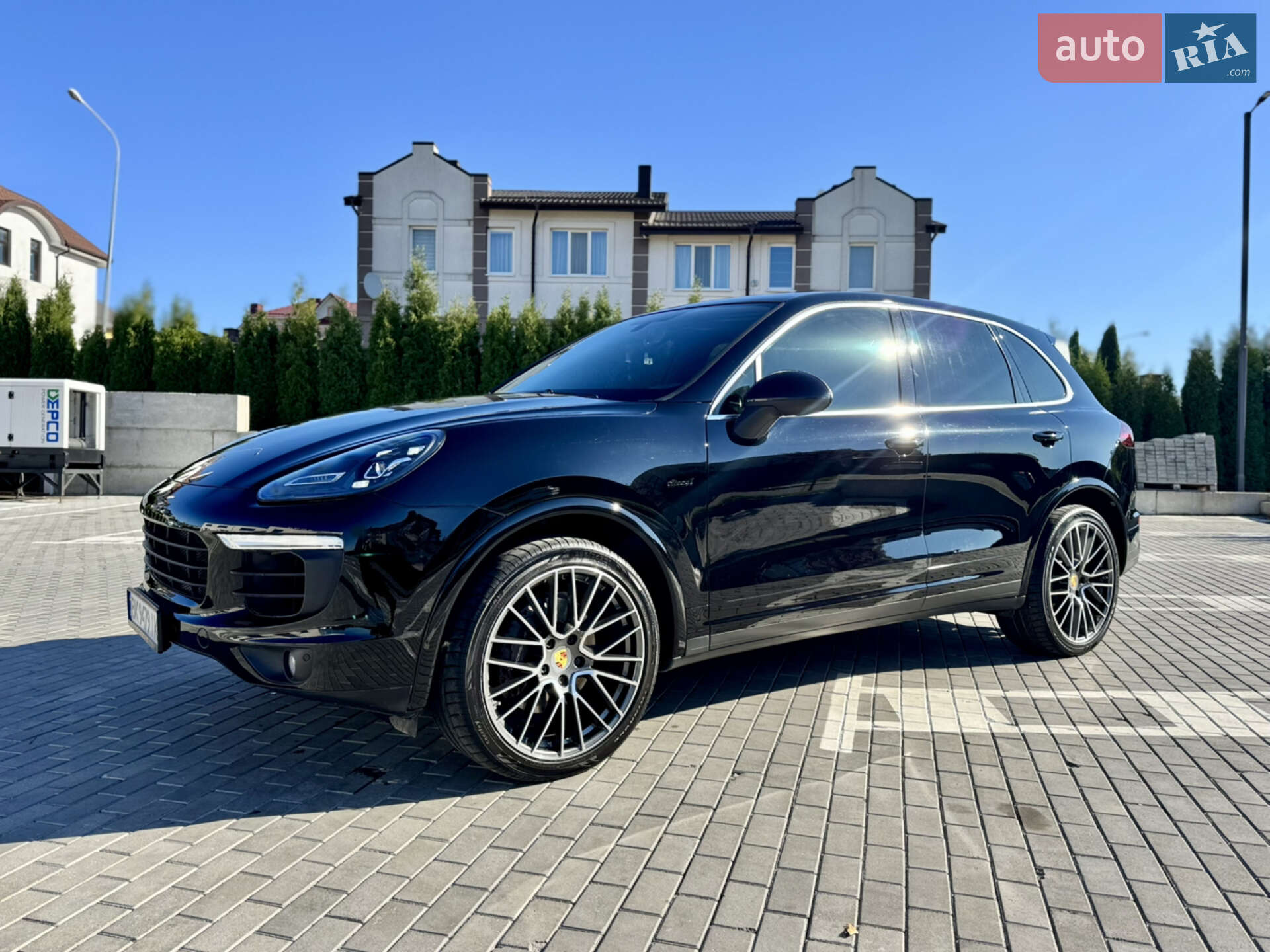PORSCHE CAYENNE