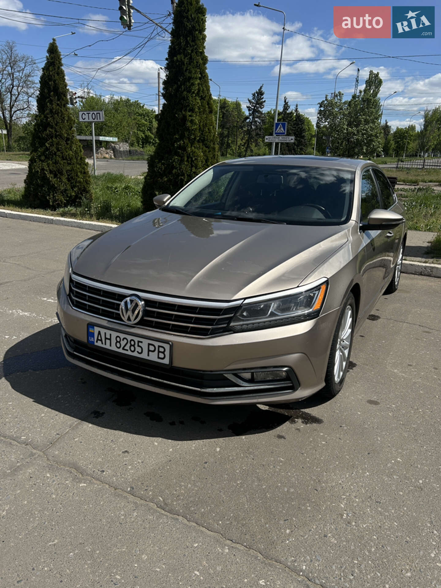VOLKSWAGEN PASSAT 2015
