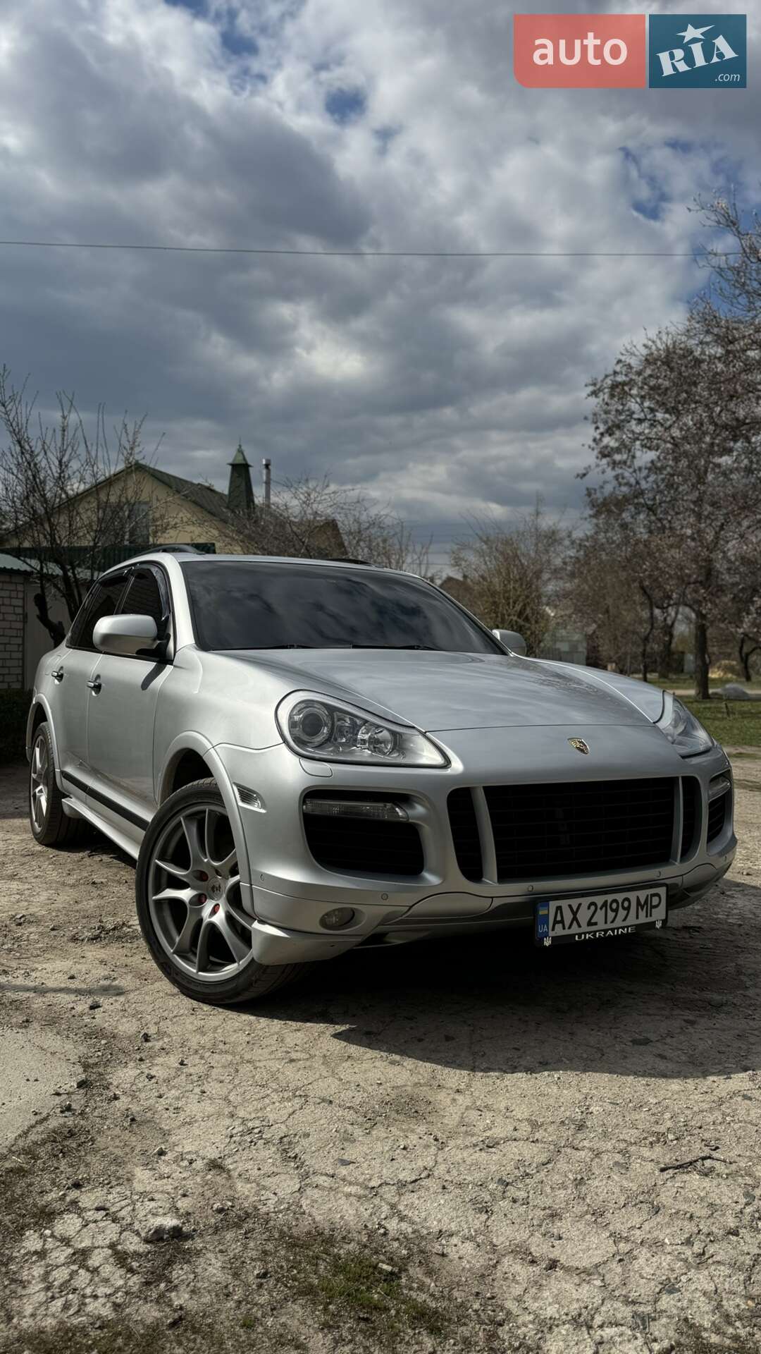 PORSCHE CAYENNE