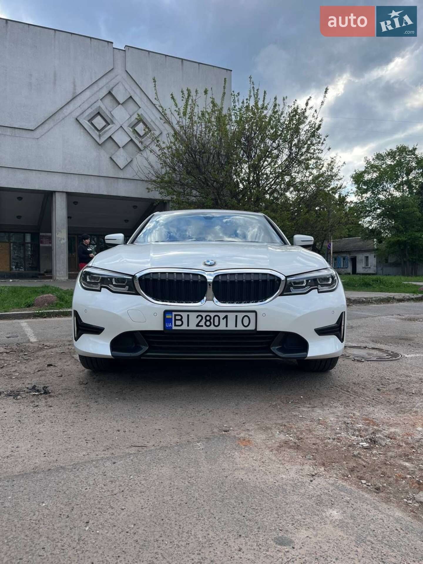 BMW 330I 2019