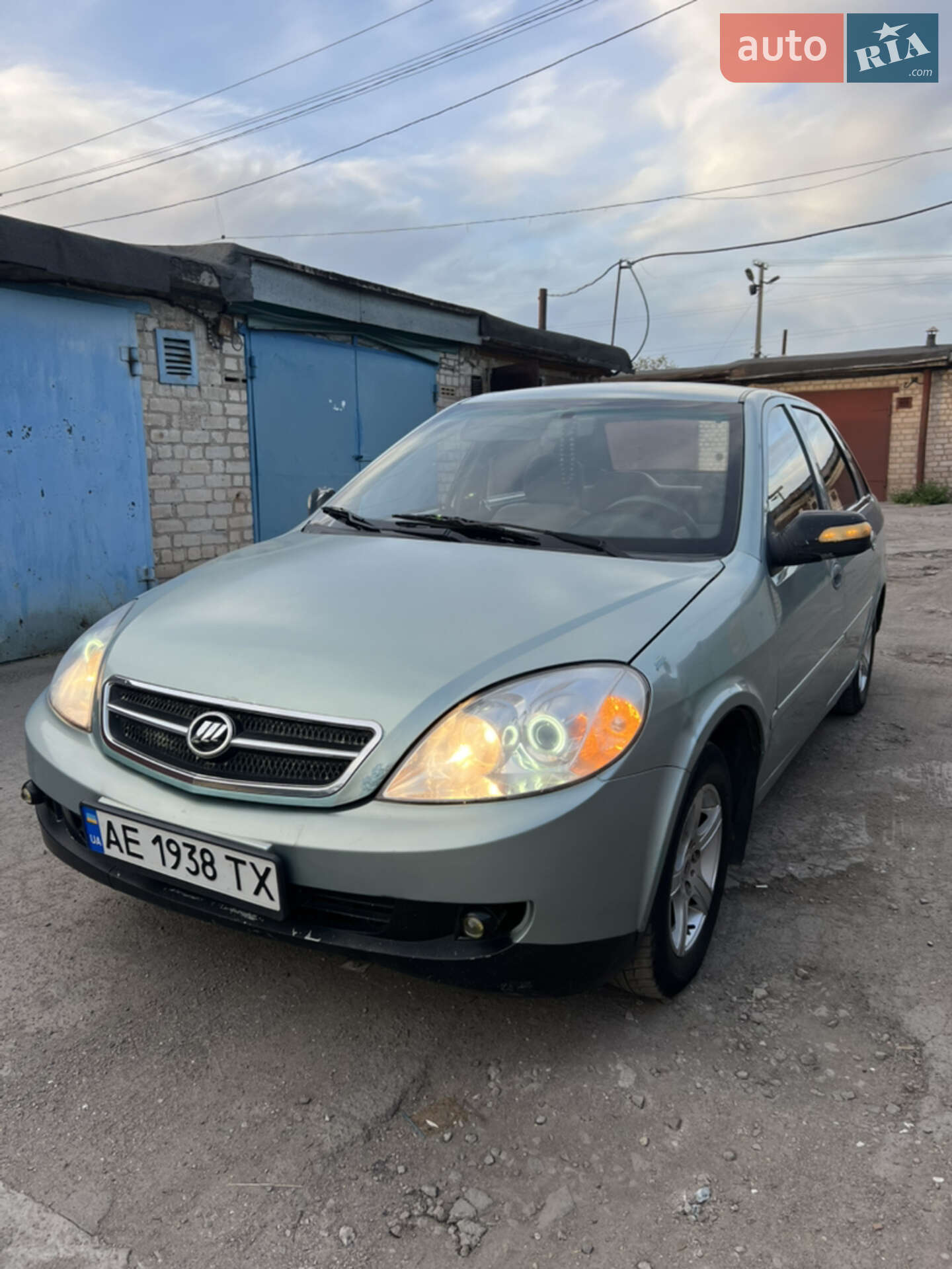 Lifan 520 2008