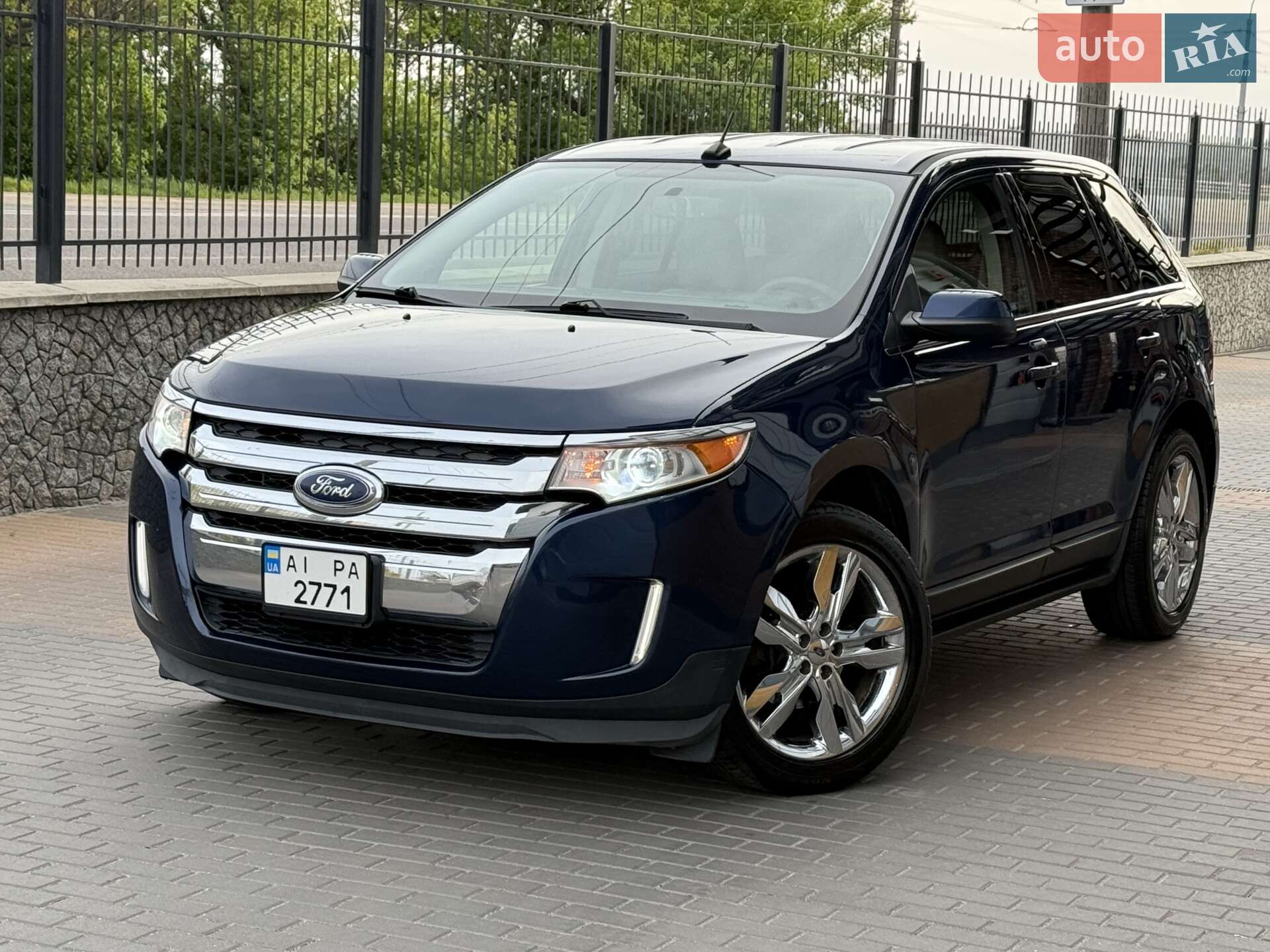 FORD EDGE 2011