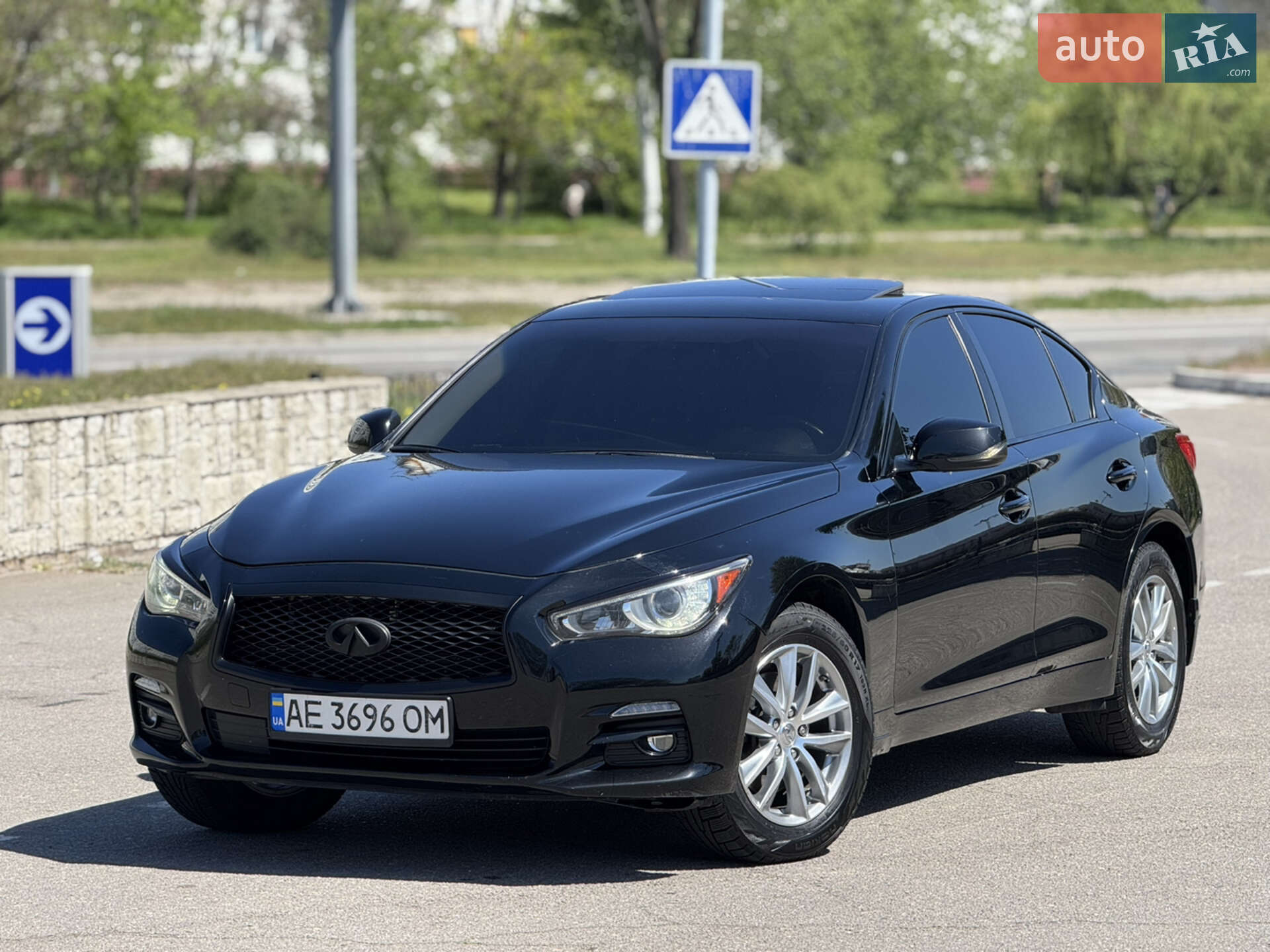 INFINITI Q50 2016