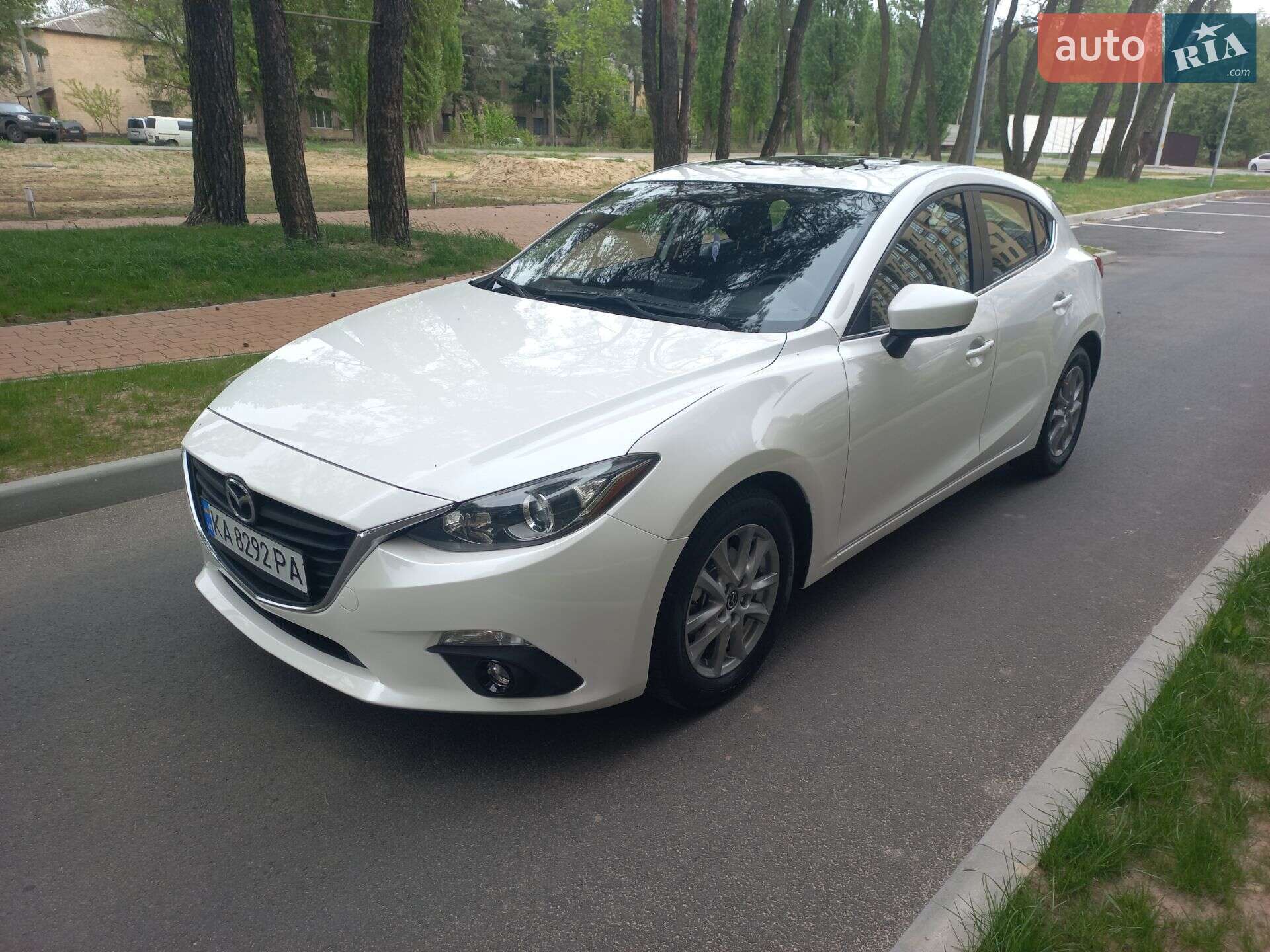 MAZDA 3 2013