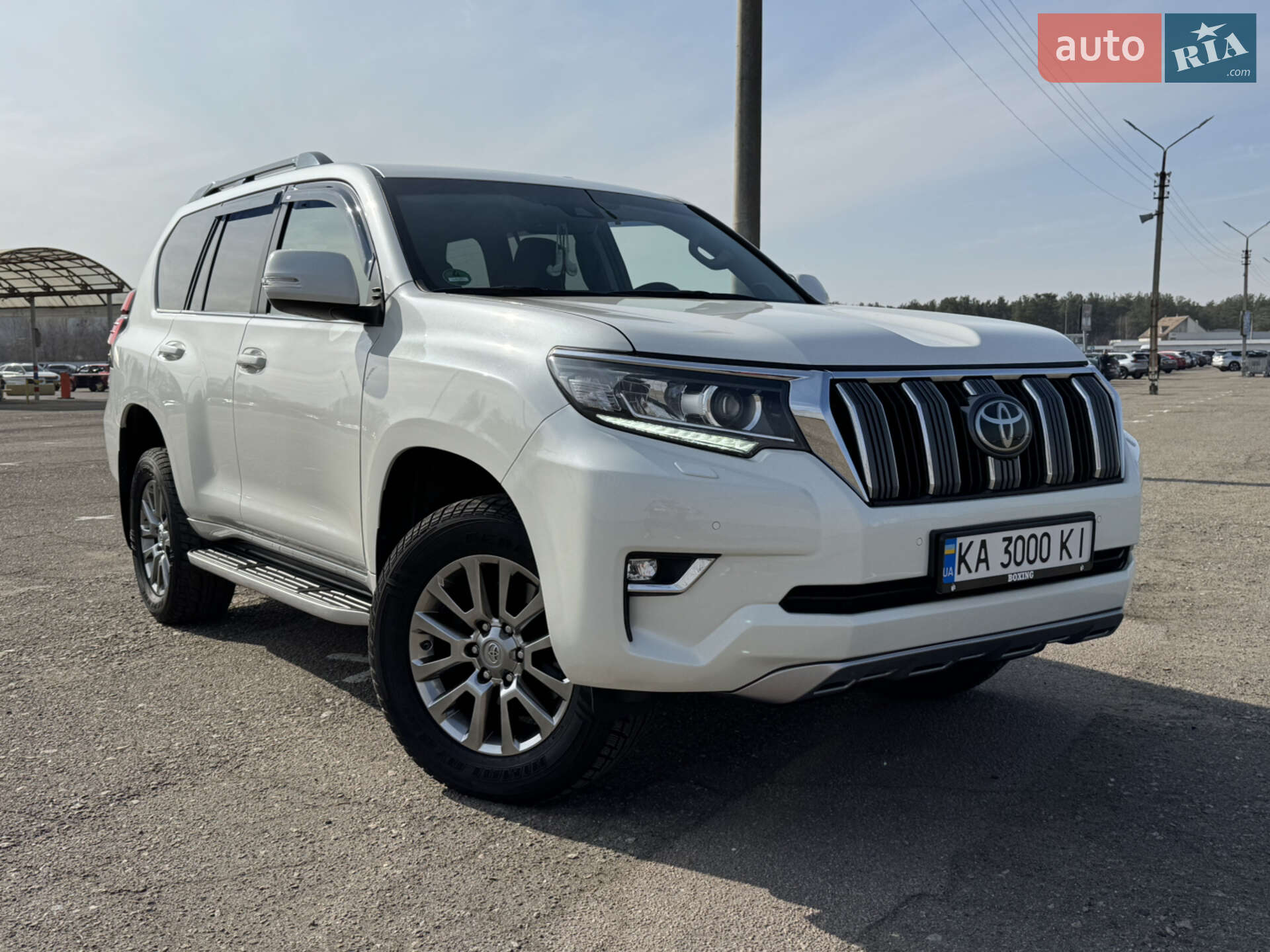 TOYOTA LAND CRUISER 150 2019