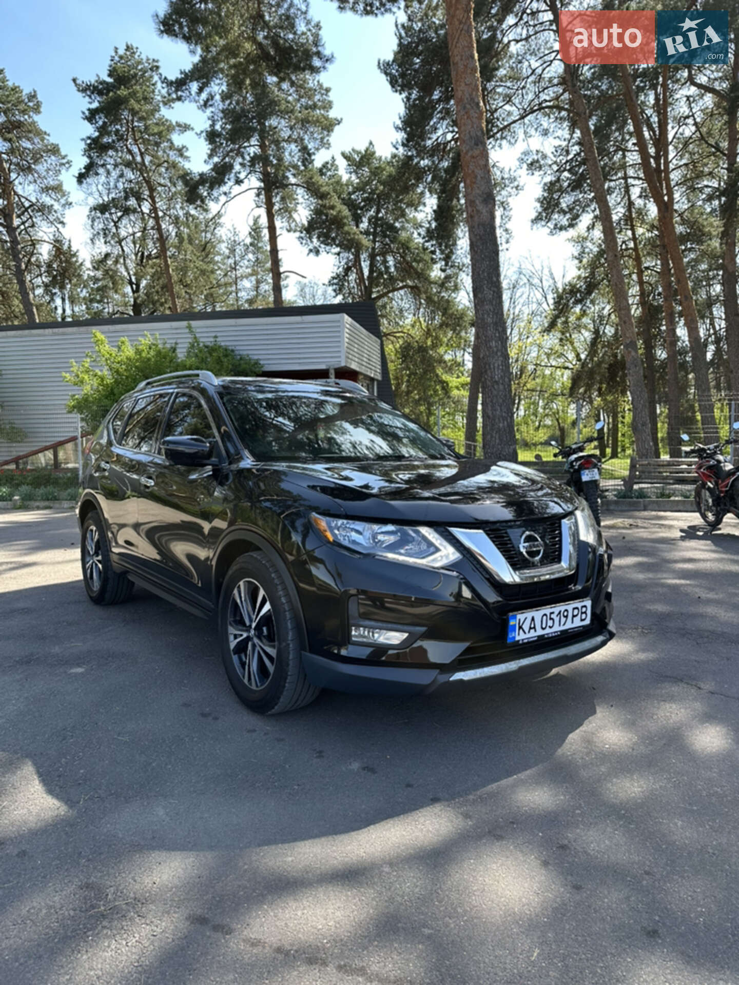 Головне фото звіту автомобіля NISSAN ROGUE 2017