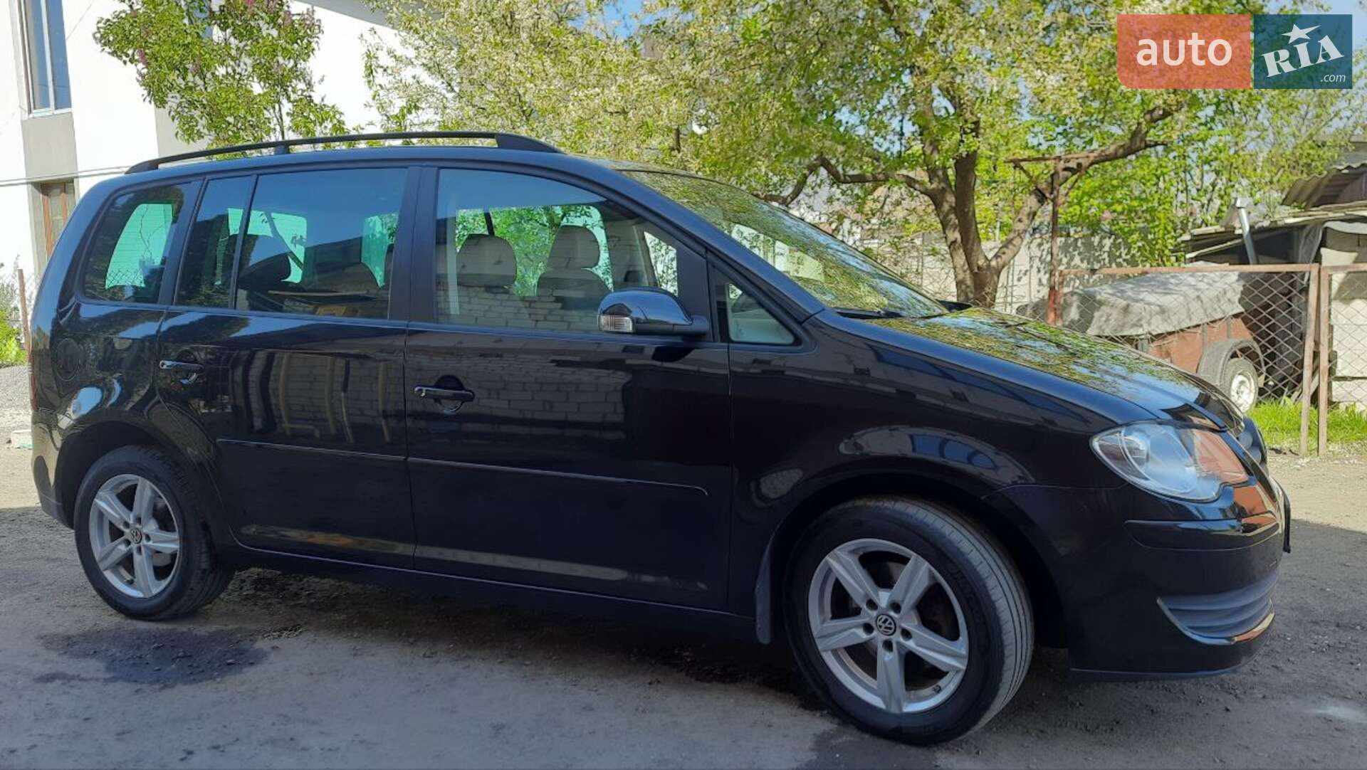 VOLKSWAGEN TOURAN 2006