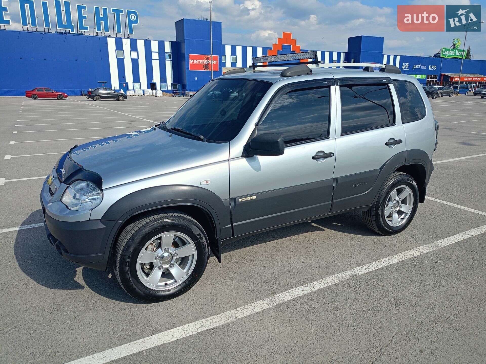 CHEVROLET NIVA
