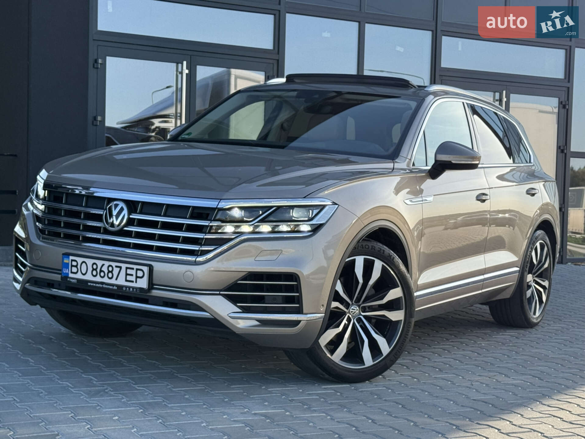VOLKSWAGEN TOUAREG 2019