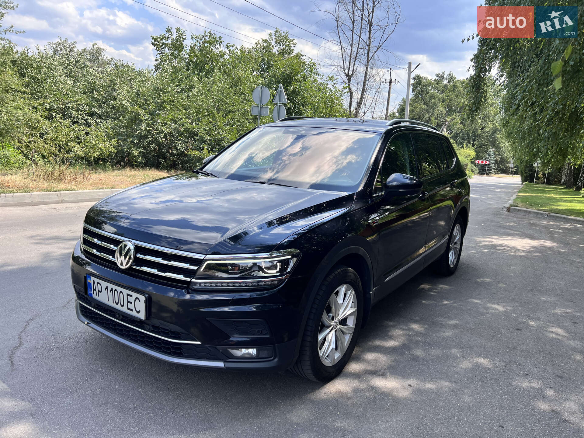 VOLKSWAGEN TIGUAN 2019