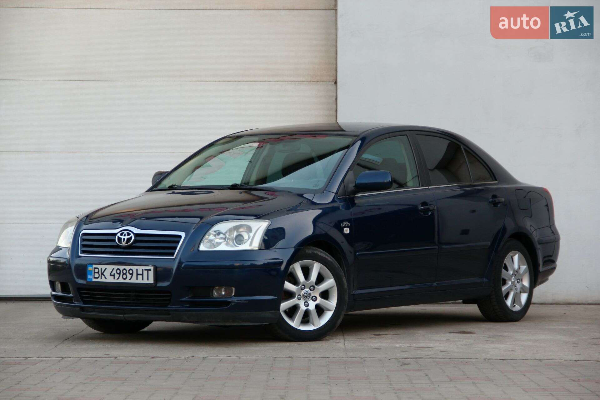 TOYOTA AVENSIS 2005