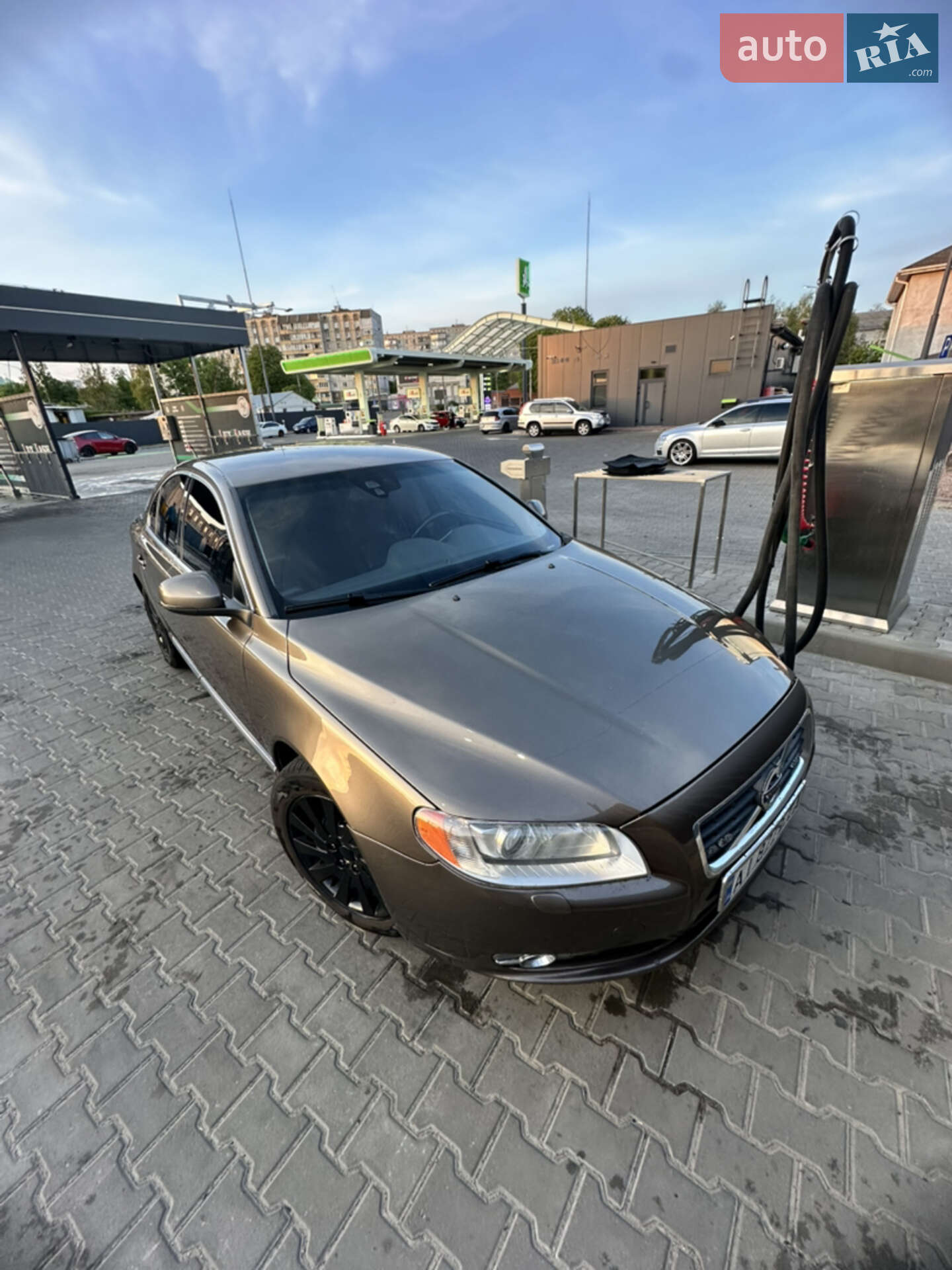 VOLVO S80 2012