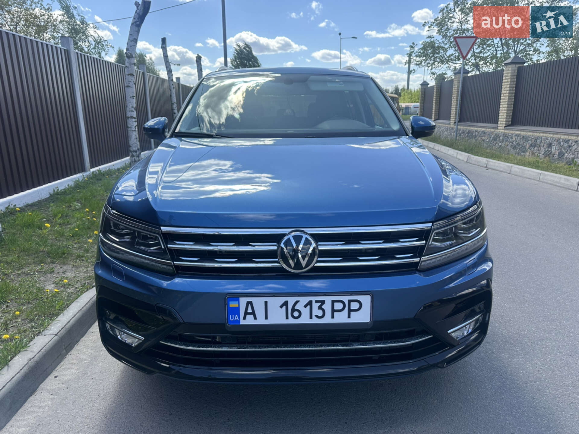VOLKSWAGEN TIGUAN 2019