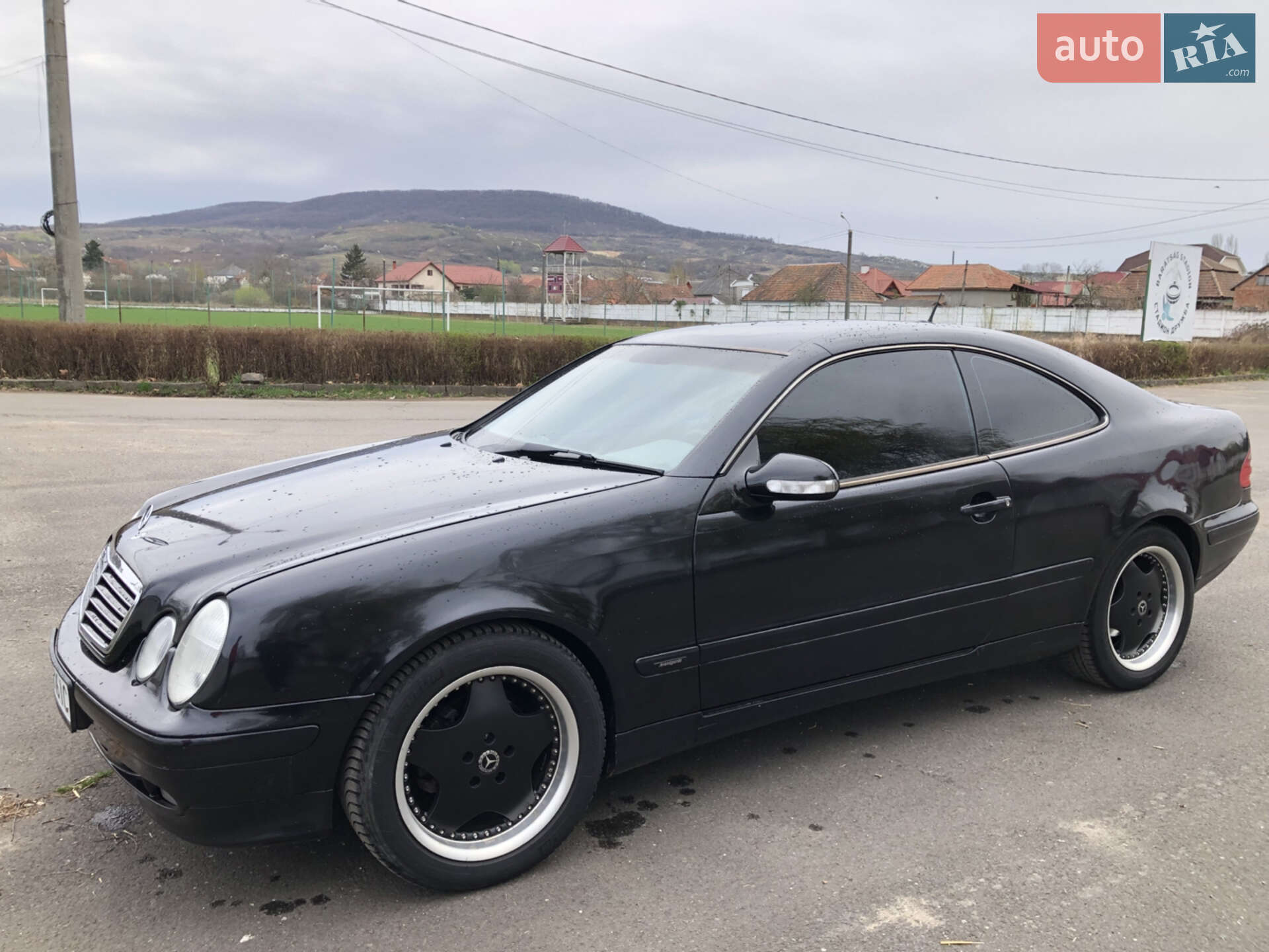 MERCEDES-BENZ CLK 200 2001