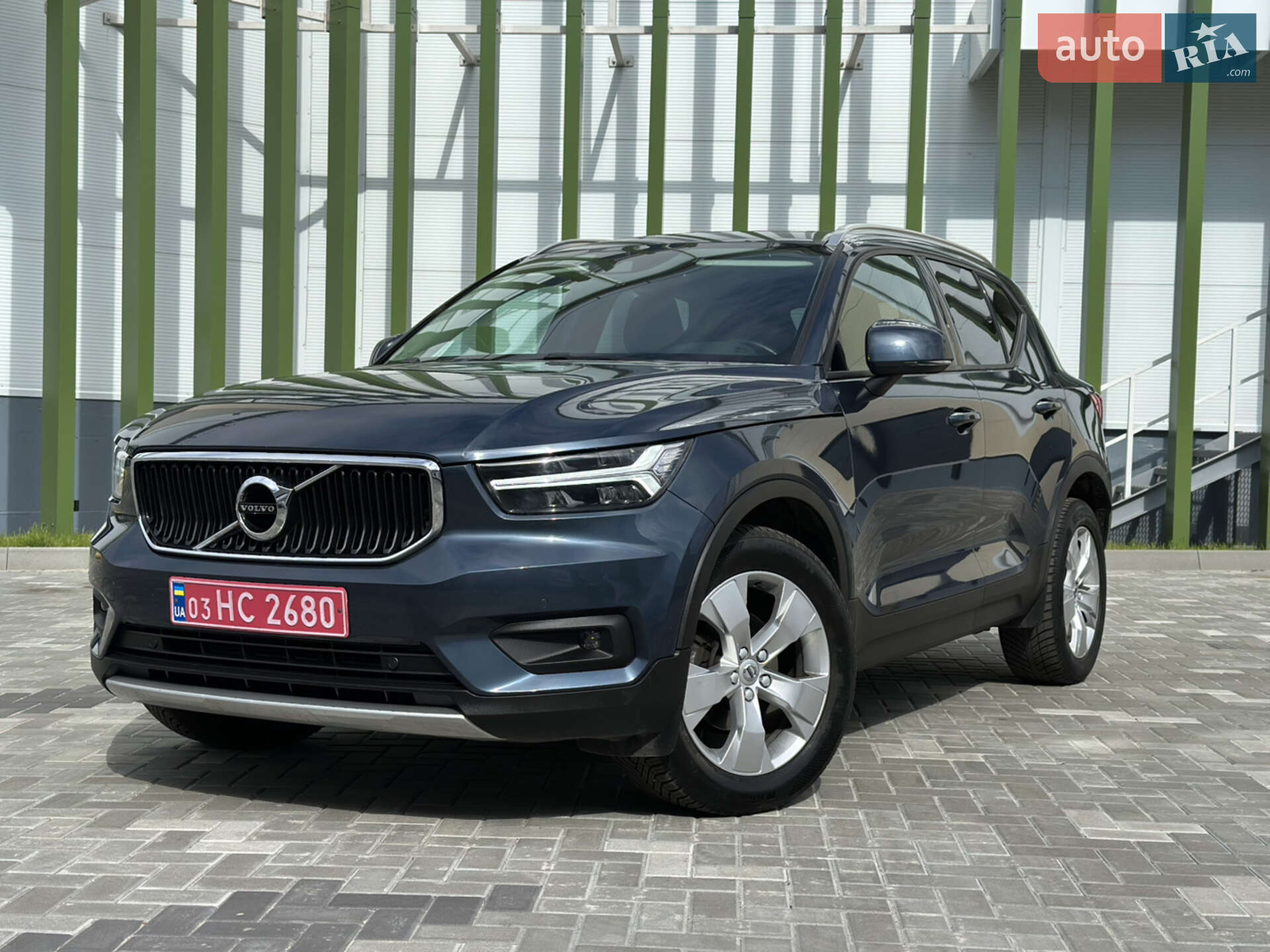 VOLVO XC40 2021