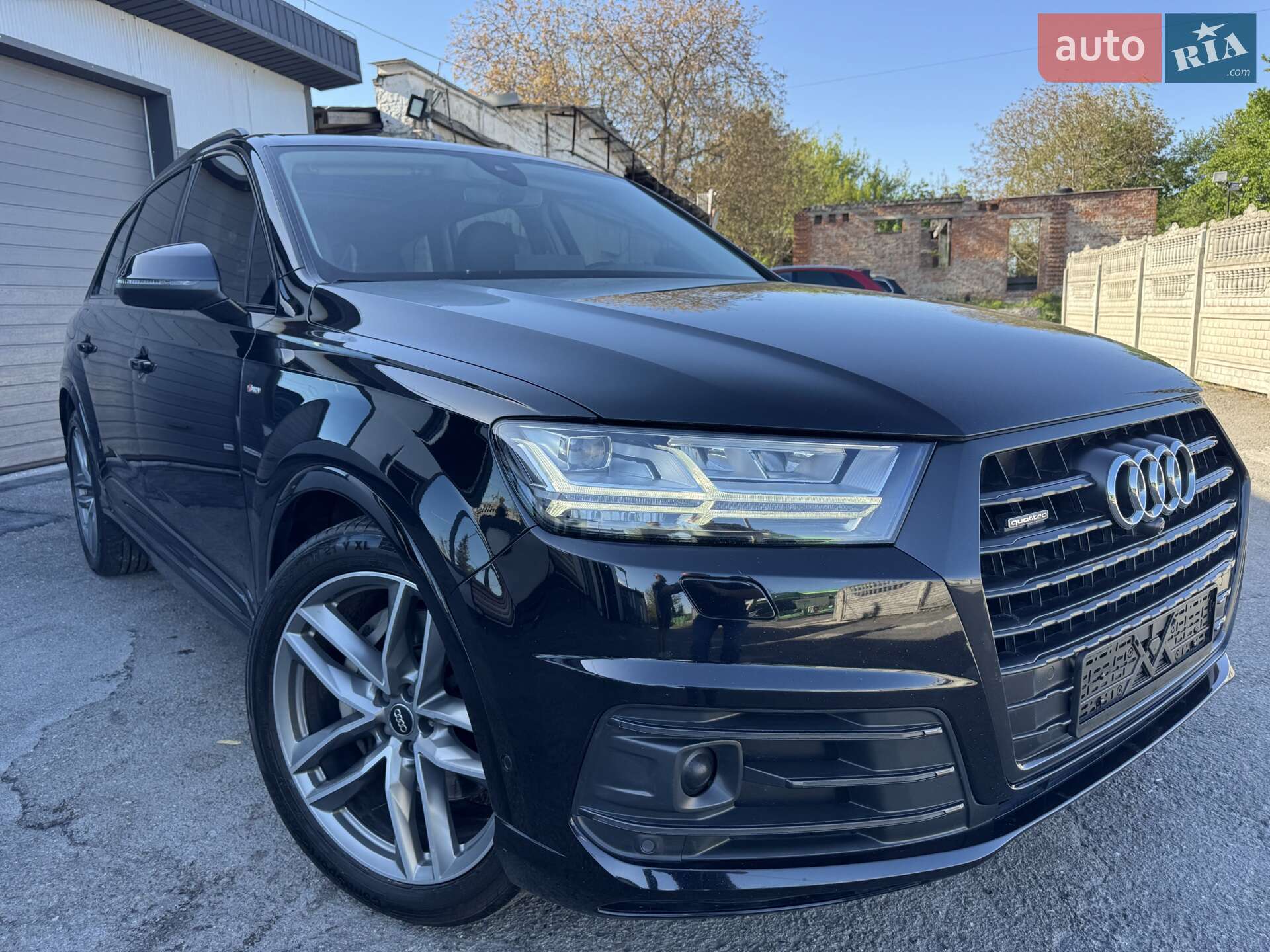 AUDI Q7