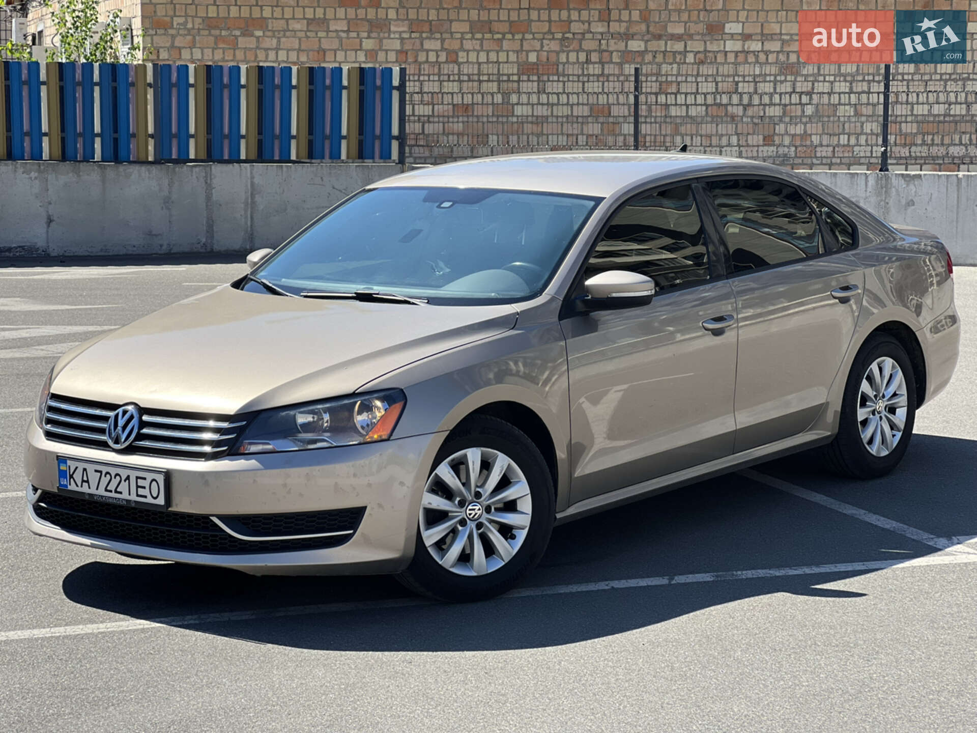 VOLKSWAGEN PASSAT 2015