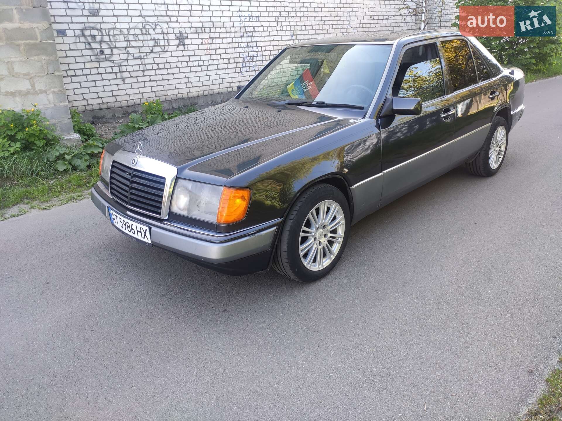 MERCEDES-BENZ 300D 1992