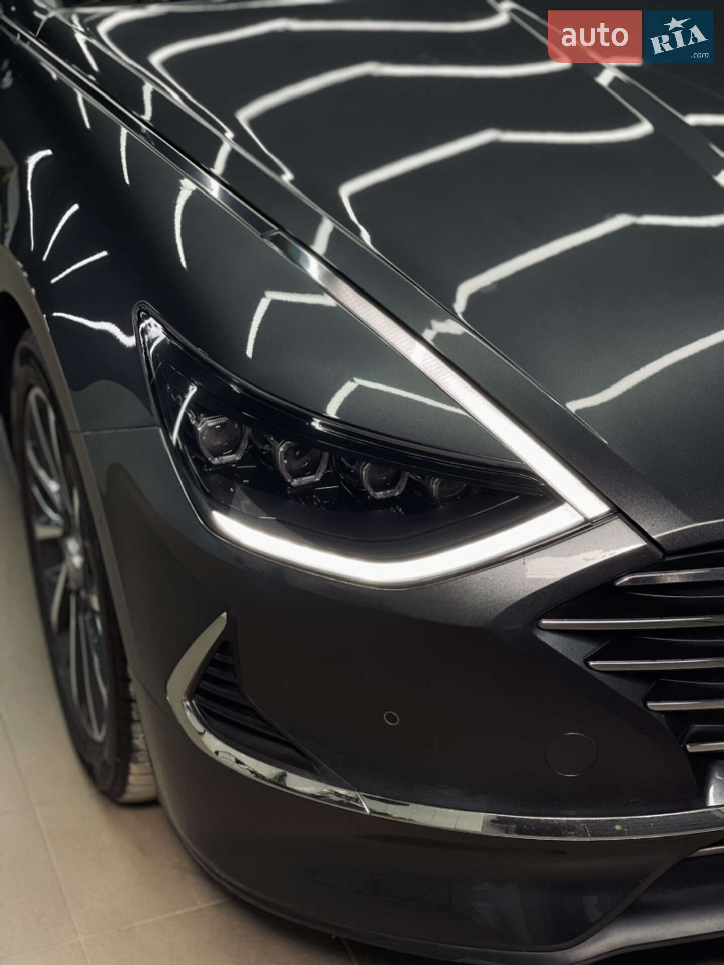 Головне фото звіту автомобіля HYUNDAI SONATA 2019