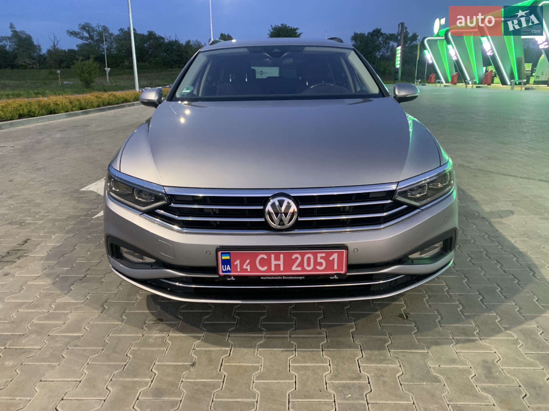 VOLKSWAGEN PASSAT 2020
