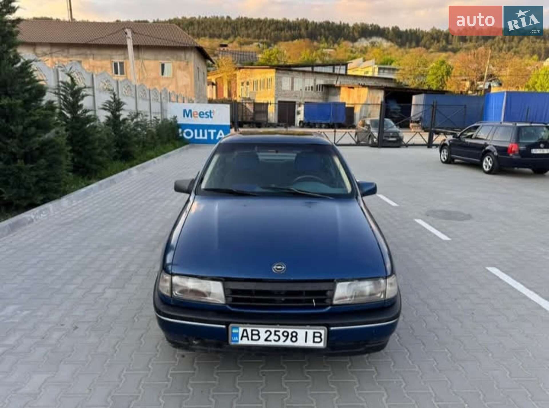 OPEL VECTRA 1989