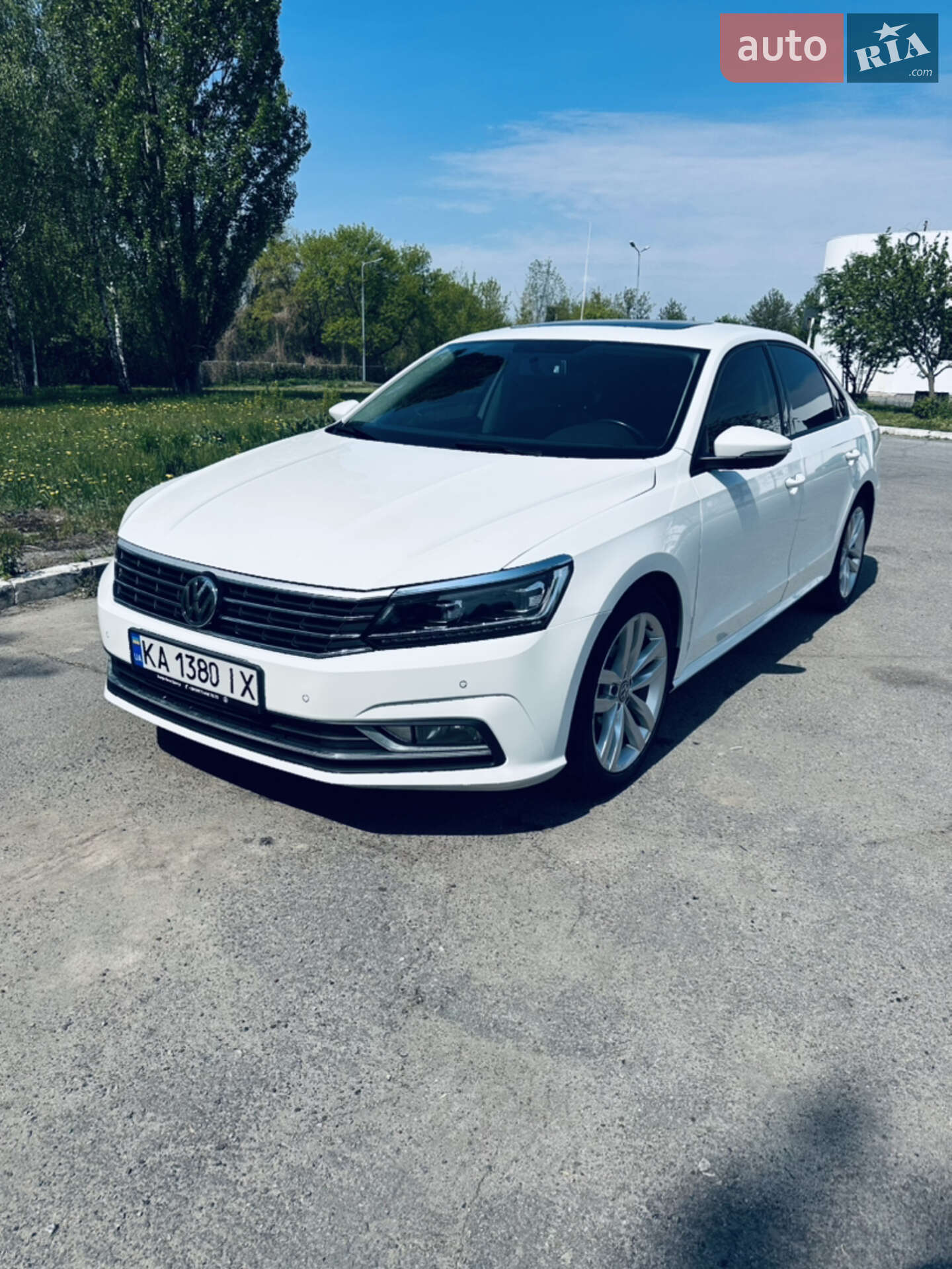 VOLKSWAGEN PASSAT 2018