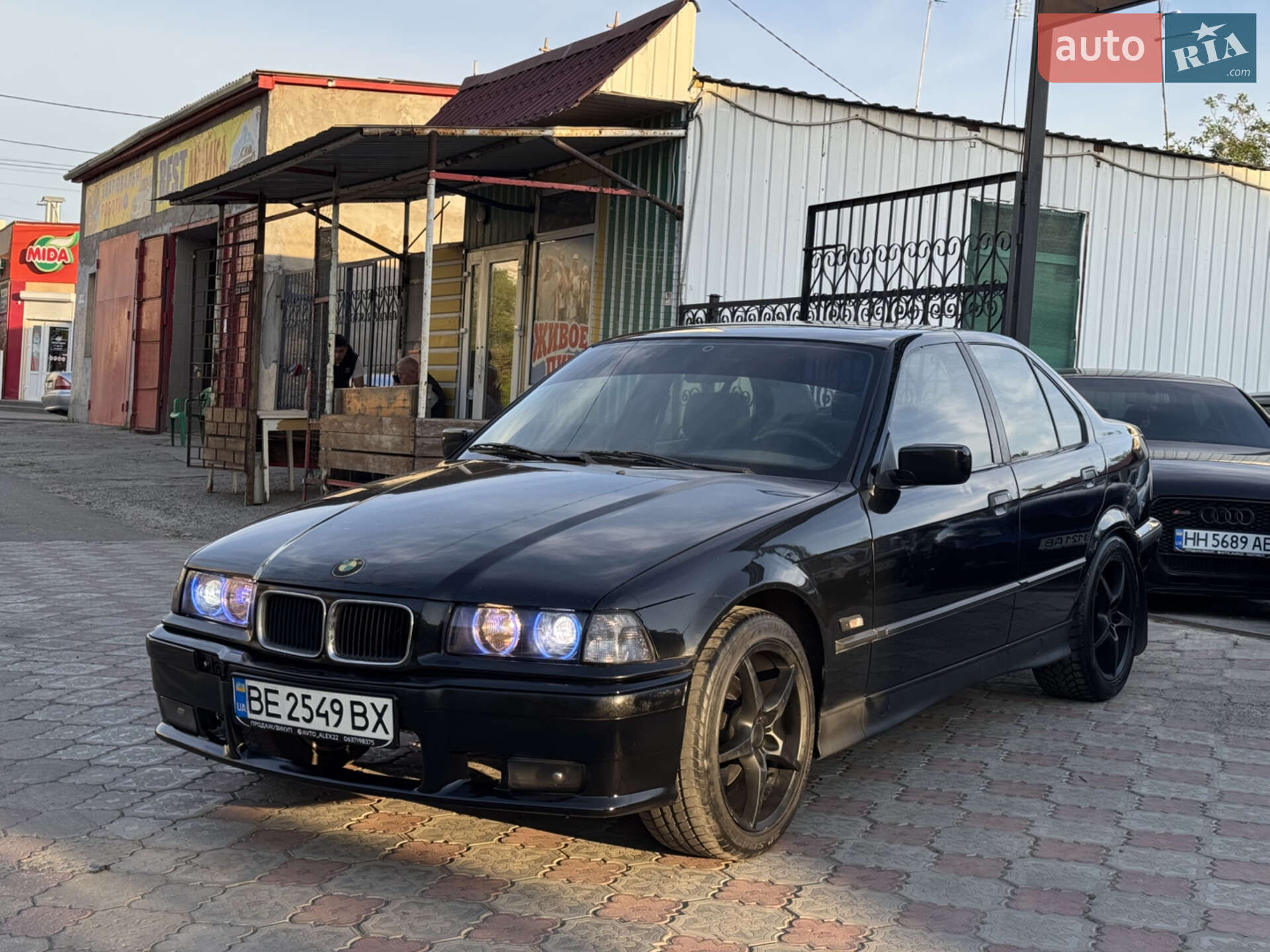 BMW 318I 1992