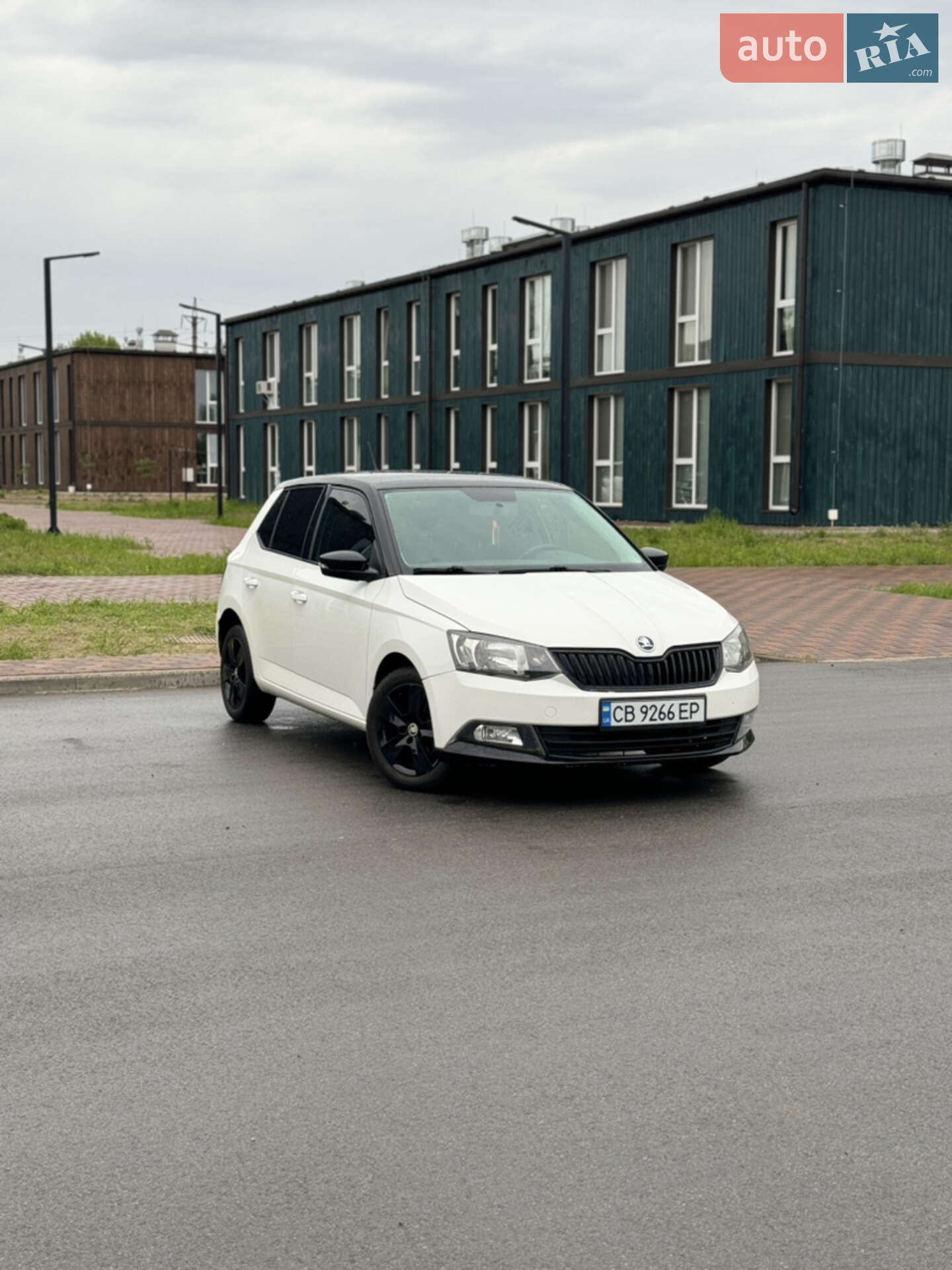 SKODA FABIA 2015