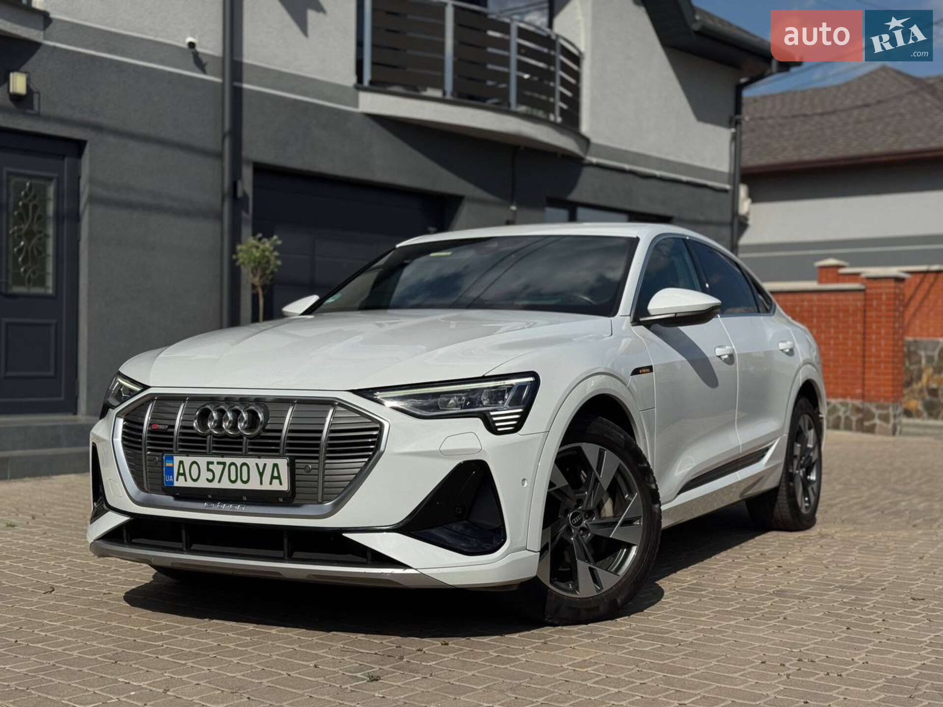 AUDI E-TRON 55 2021