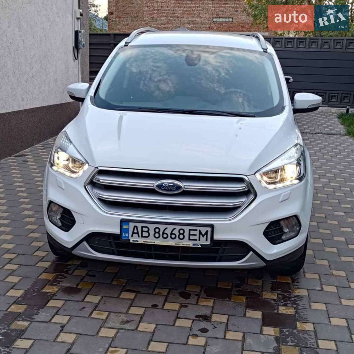 FORD KUGA 2019