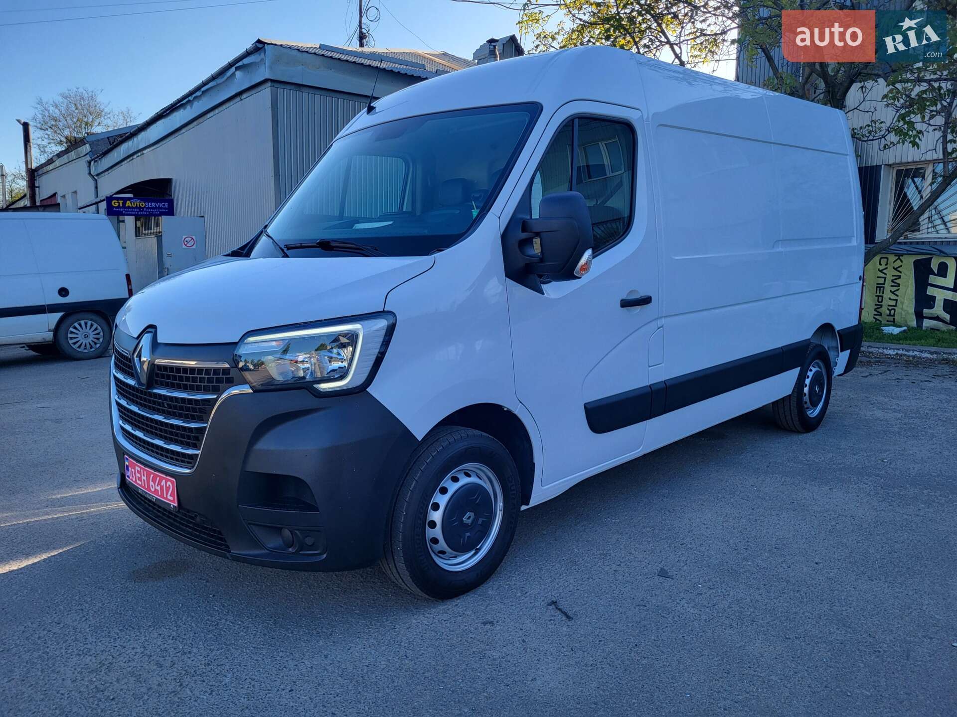 RENAULT MASTER 2020