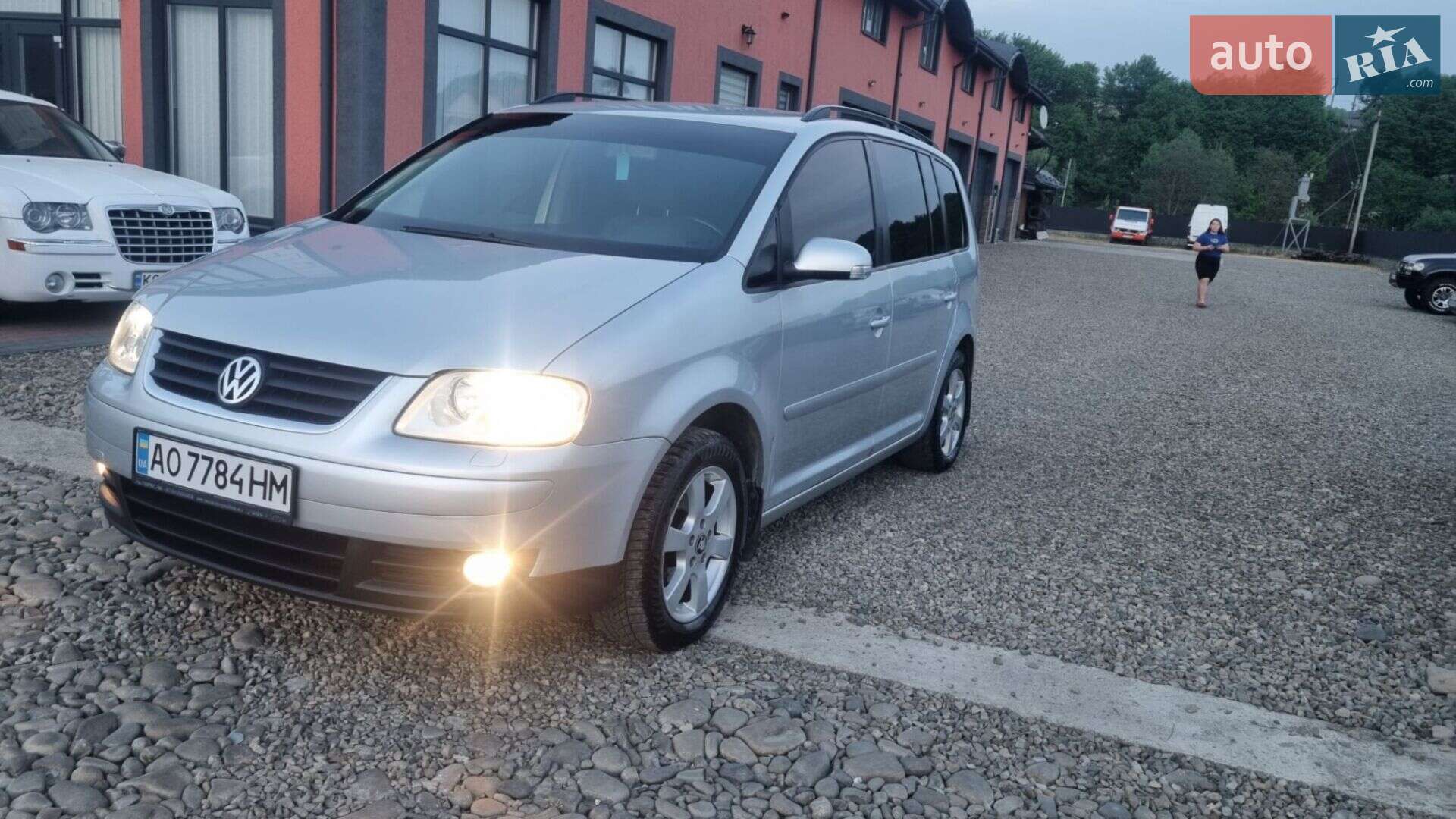 VOLKSWAGEN TOURAN 2006