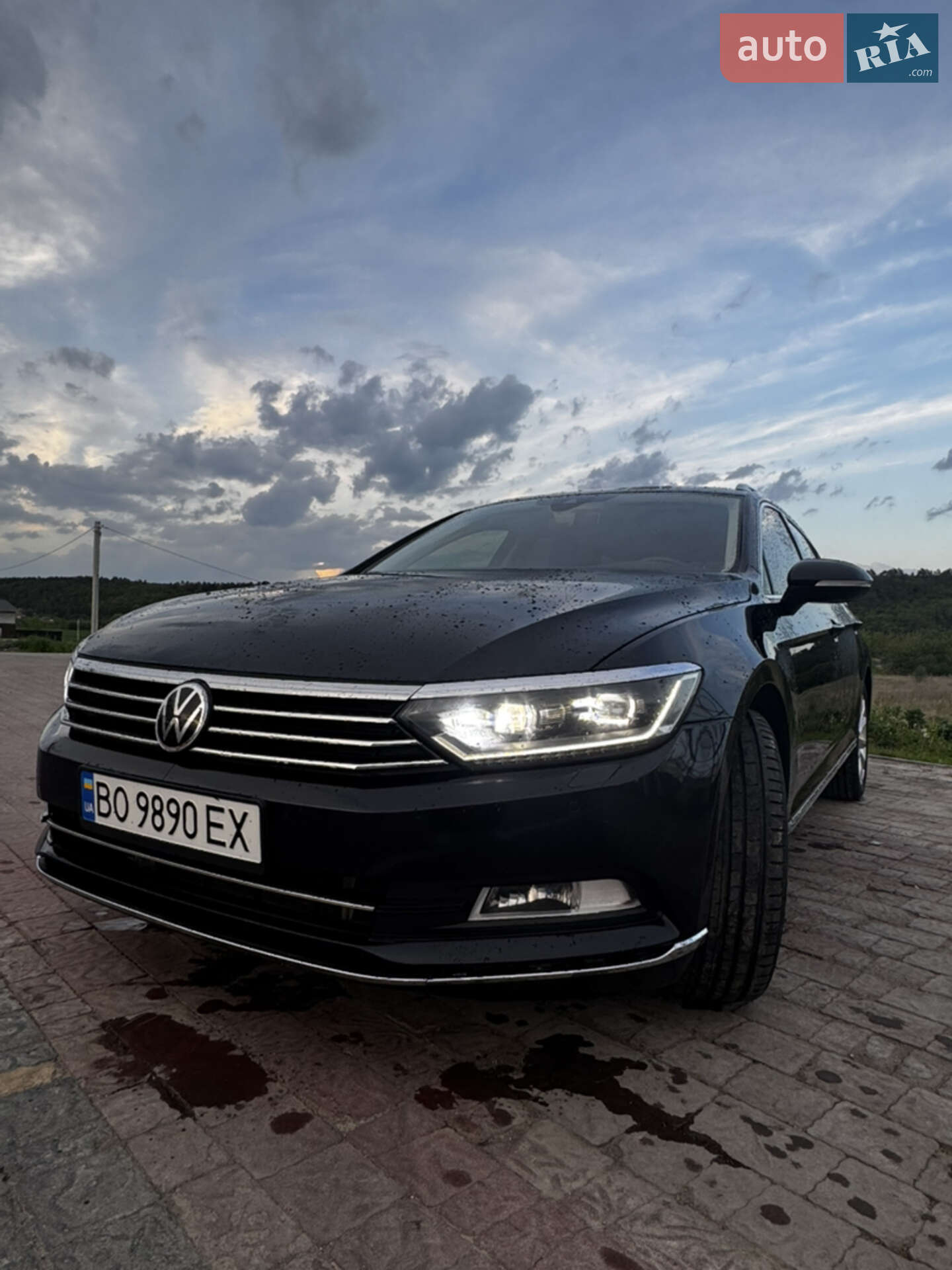 VOLKSWAGEN PASSAT 2015