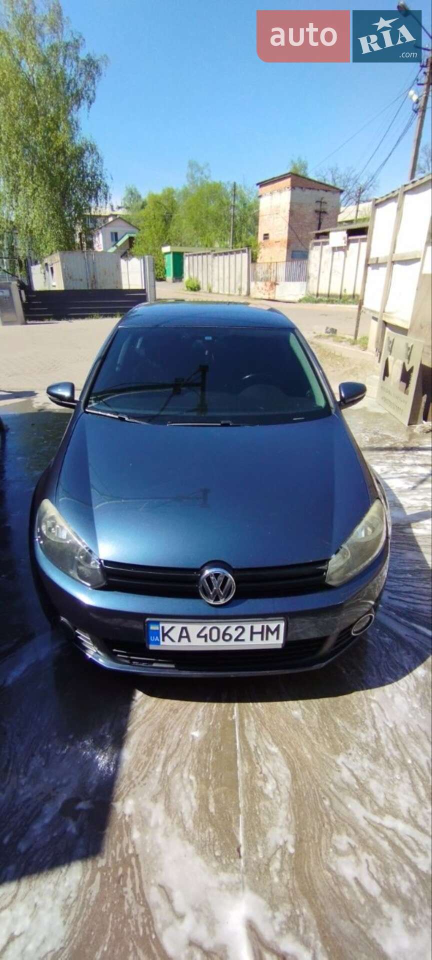 VOLKSWAGEN GOLF 2010