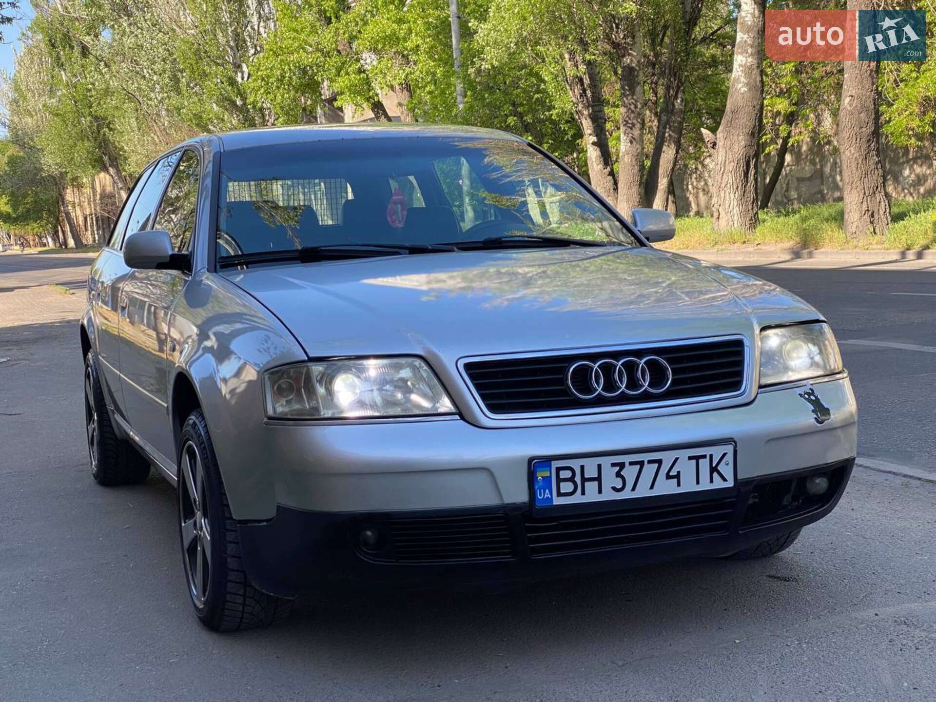 AUDI A6 2000