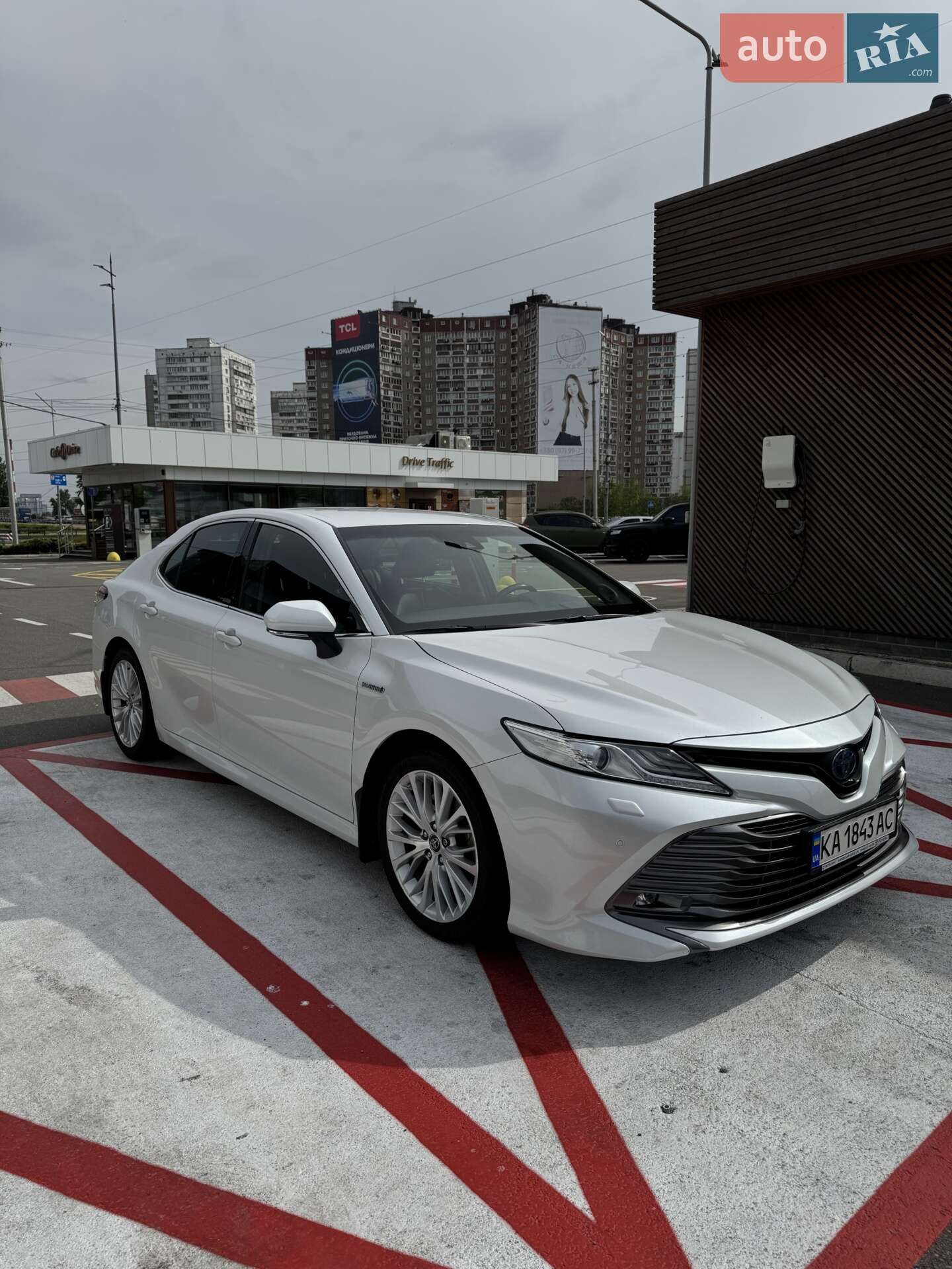TOYOTA CAMRY 2019