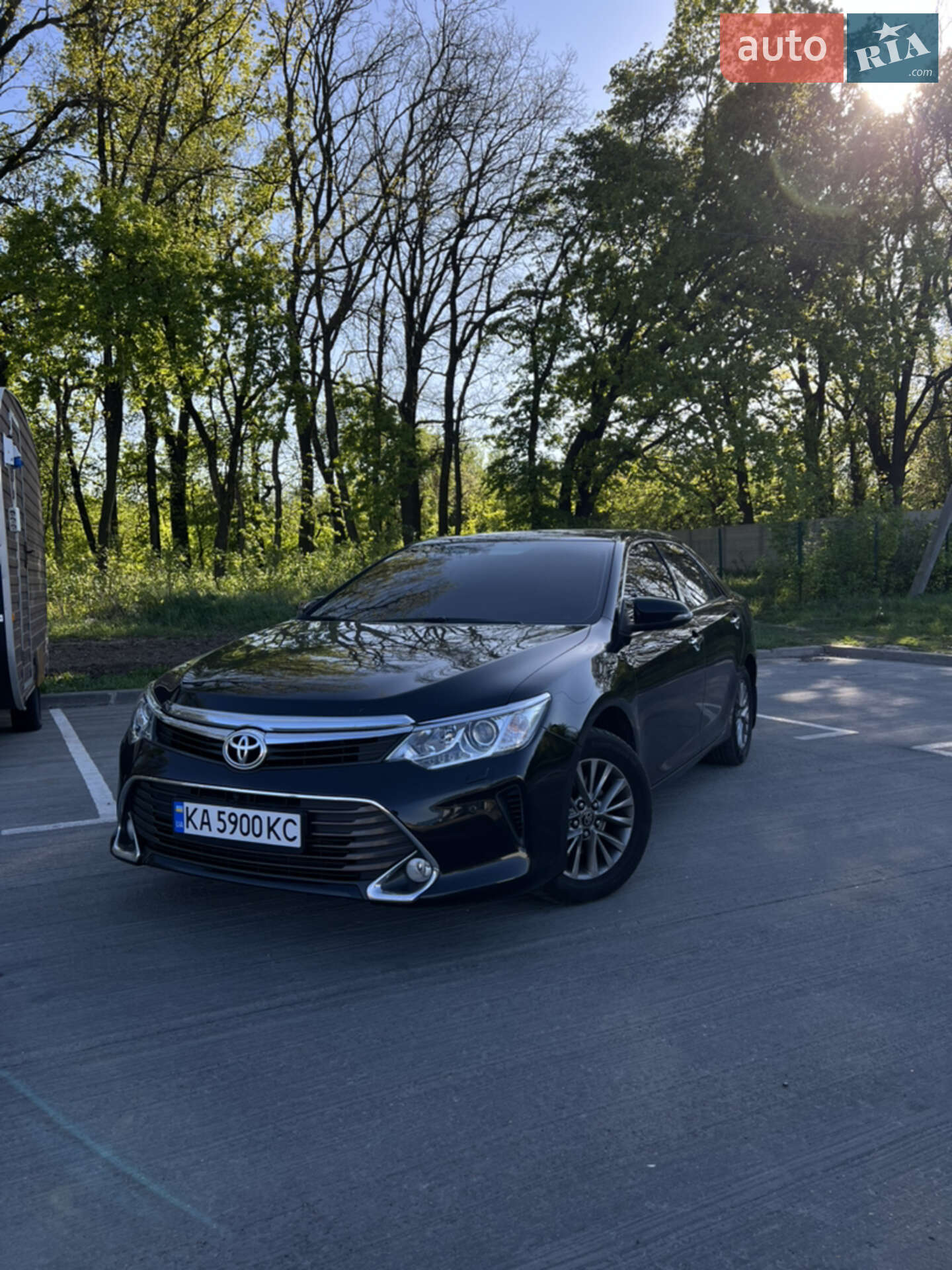 TOYOTA CAMRY