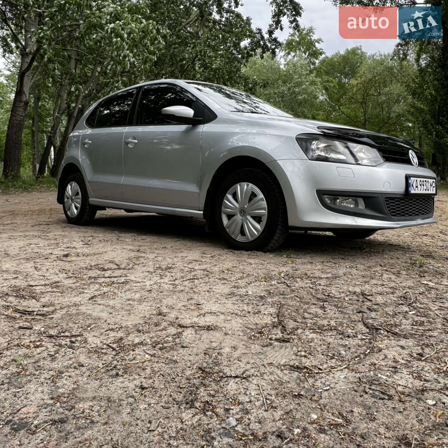 VOLKSWAGEN POLO 2010