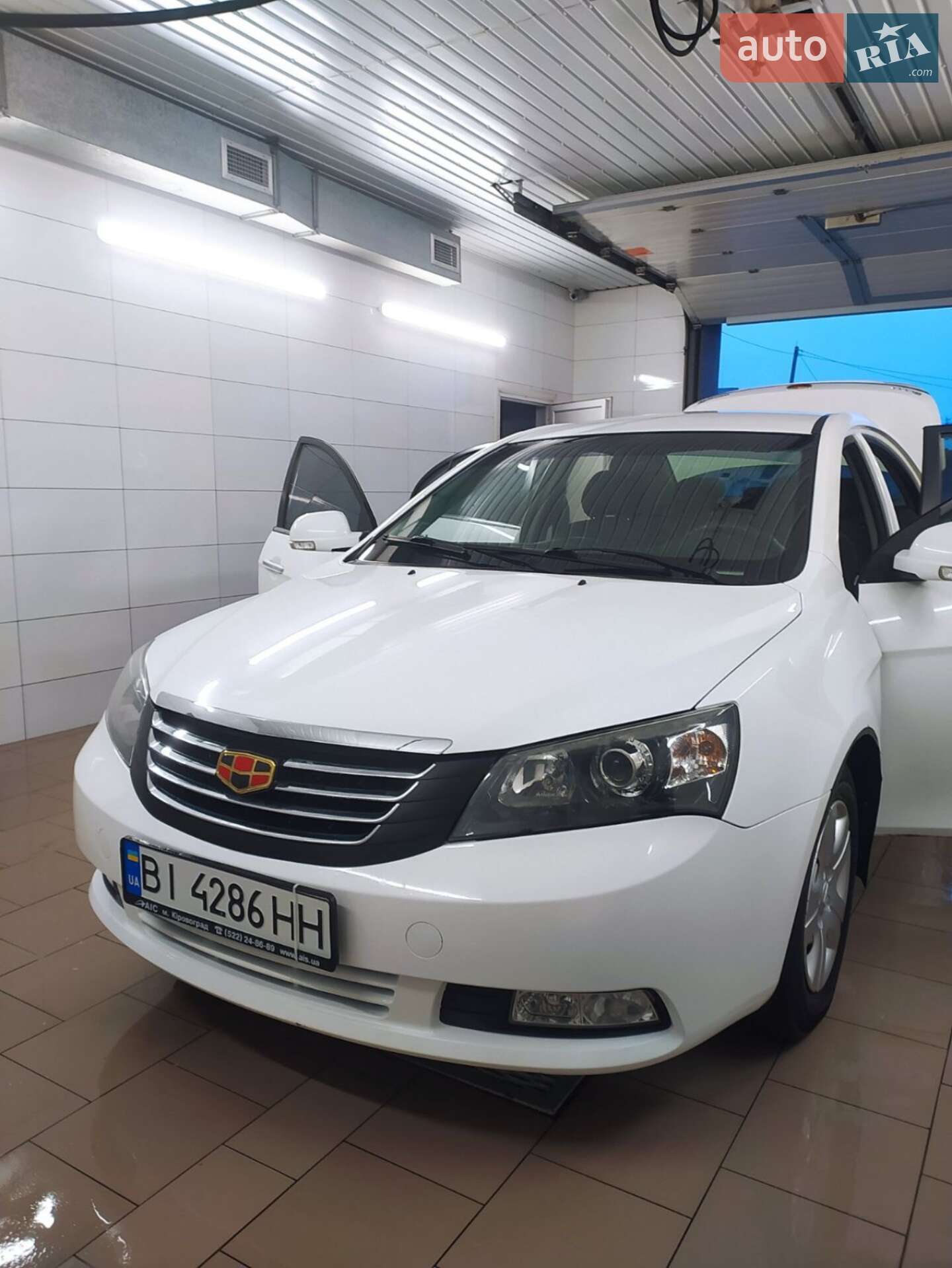 GEELY EMGRAND 7 2013