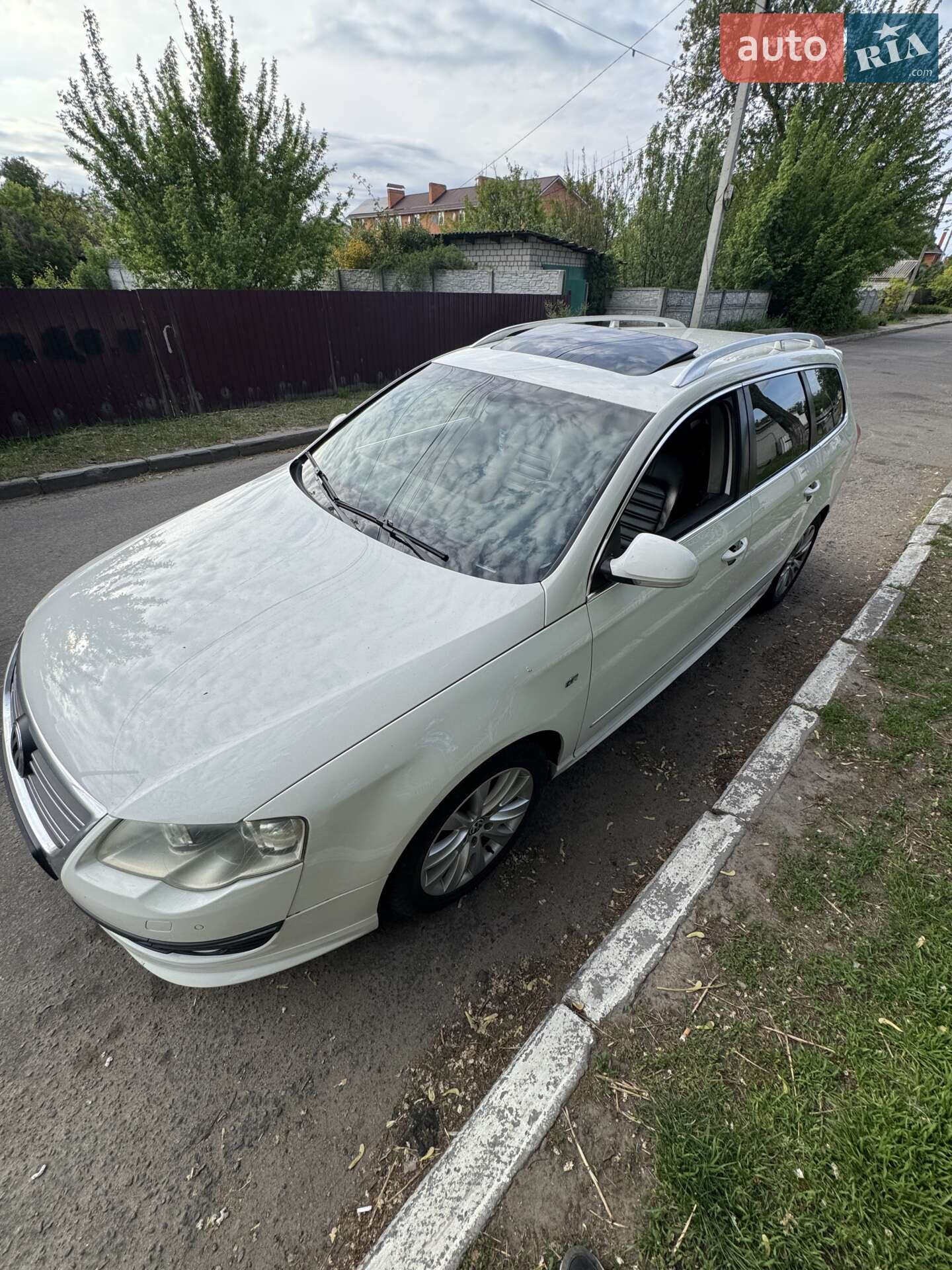 VOLKSWAGEN PASSAT 2009